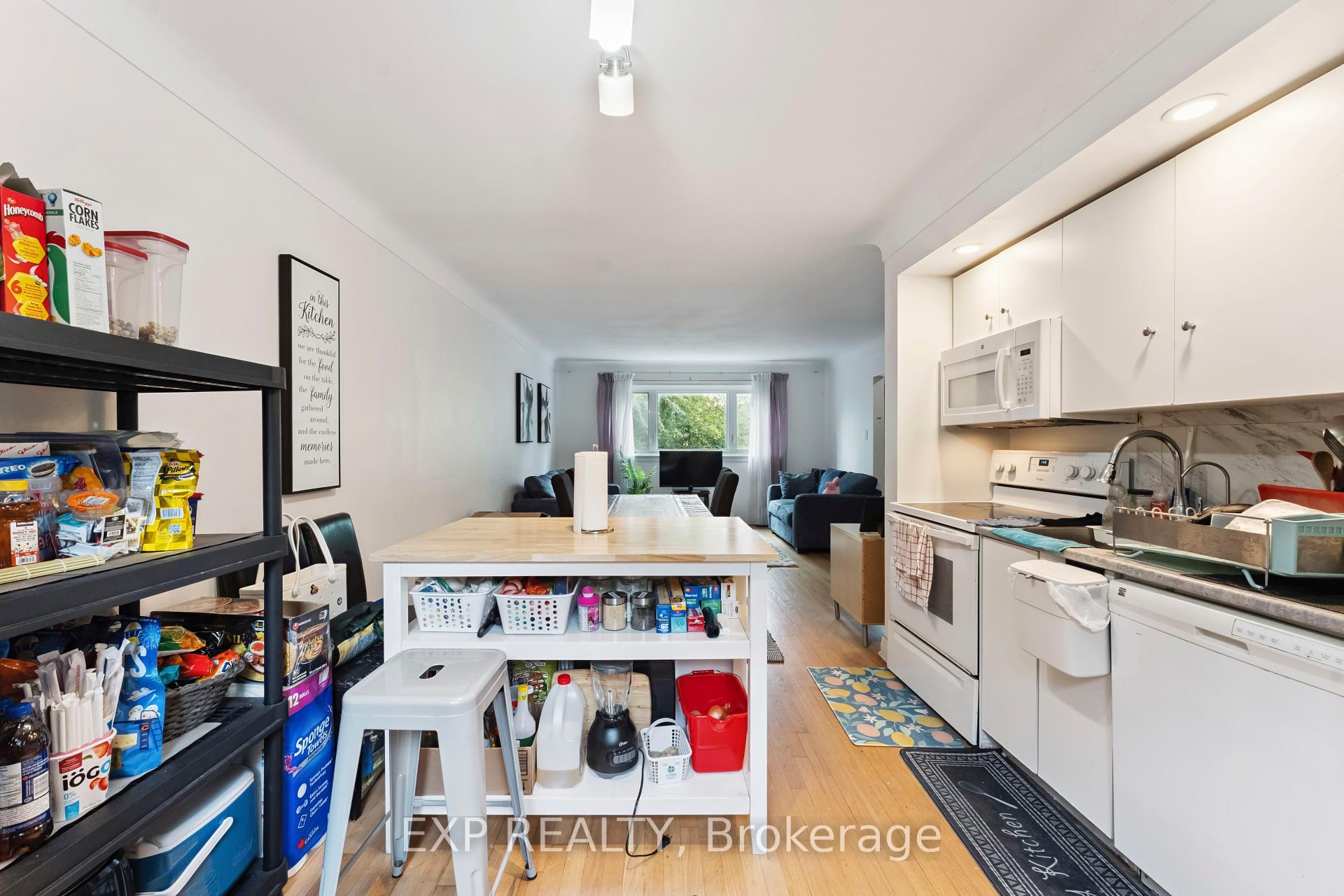 Photo 13 of 1395 Caldwell Avenue, Ottawa, Carlington — HOMEH