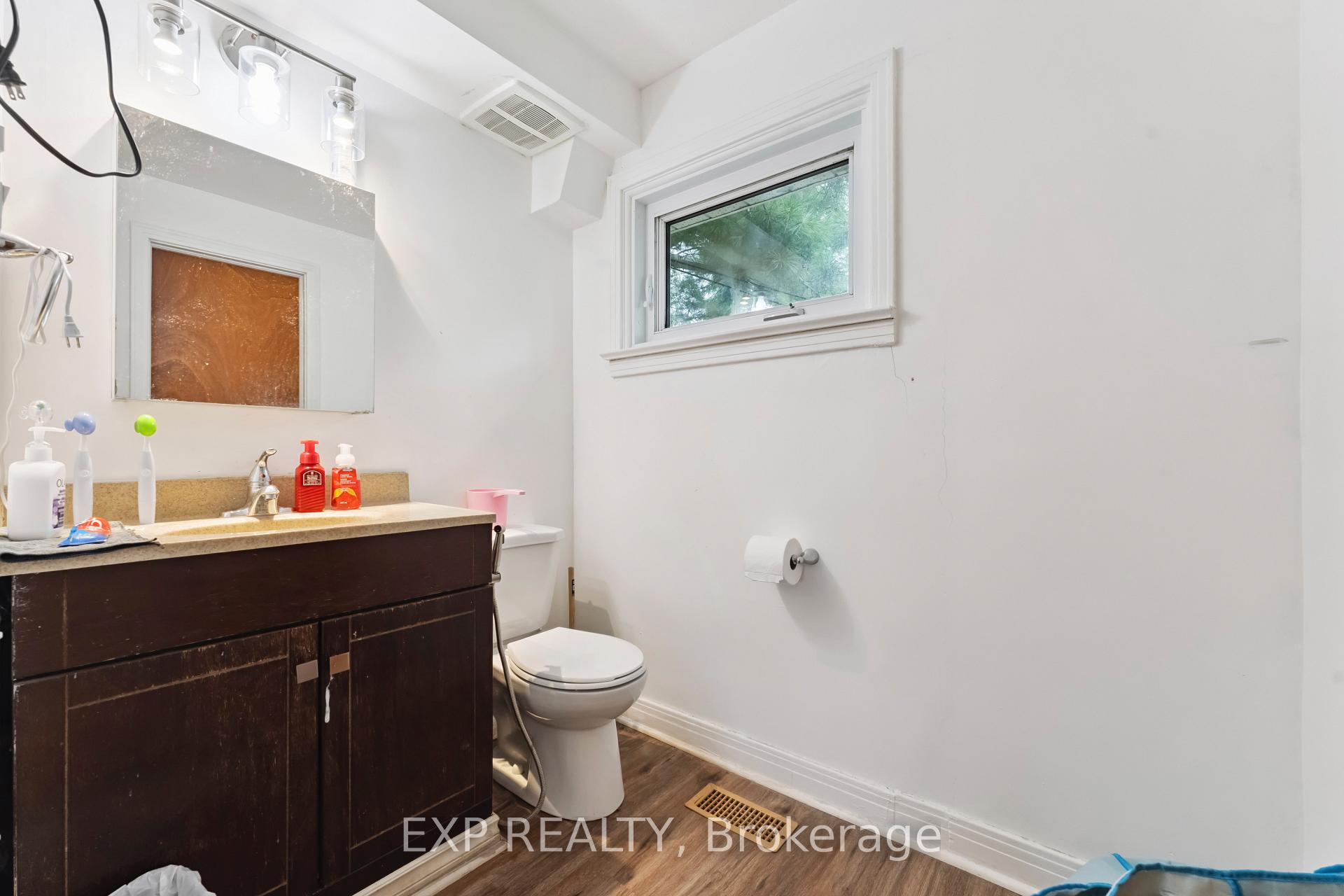 Photo 21 of 1395 Caldwell Avenue, Ottawa, Carlington — HOMEH