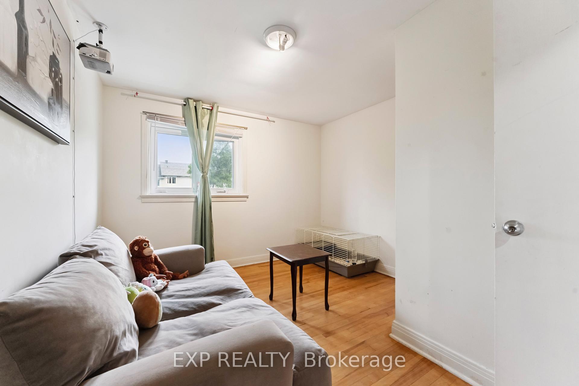 Photo 24 of 1395 Caldwell Avenue, Ottawa, Carlington — HOMEH