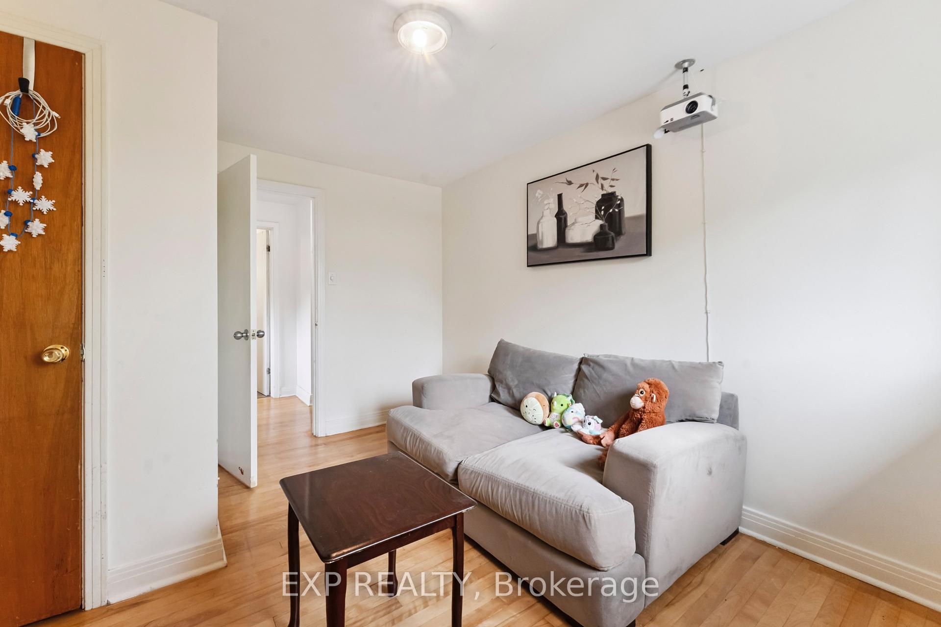 Photo 32 of 1395 Caldwell Avenue, Ottawa, Carlington — HOMEH