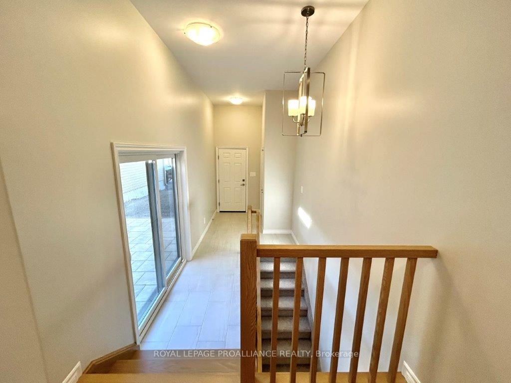 Photo 13 of 39 Athabaska Drive, Belleville, Thurlow Ward — HOMEH