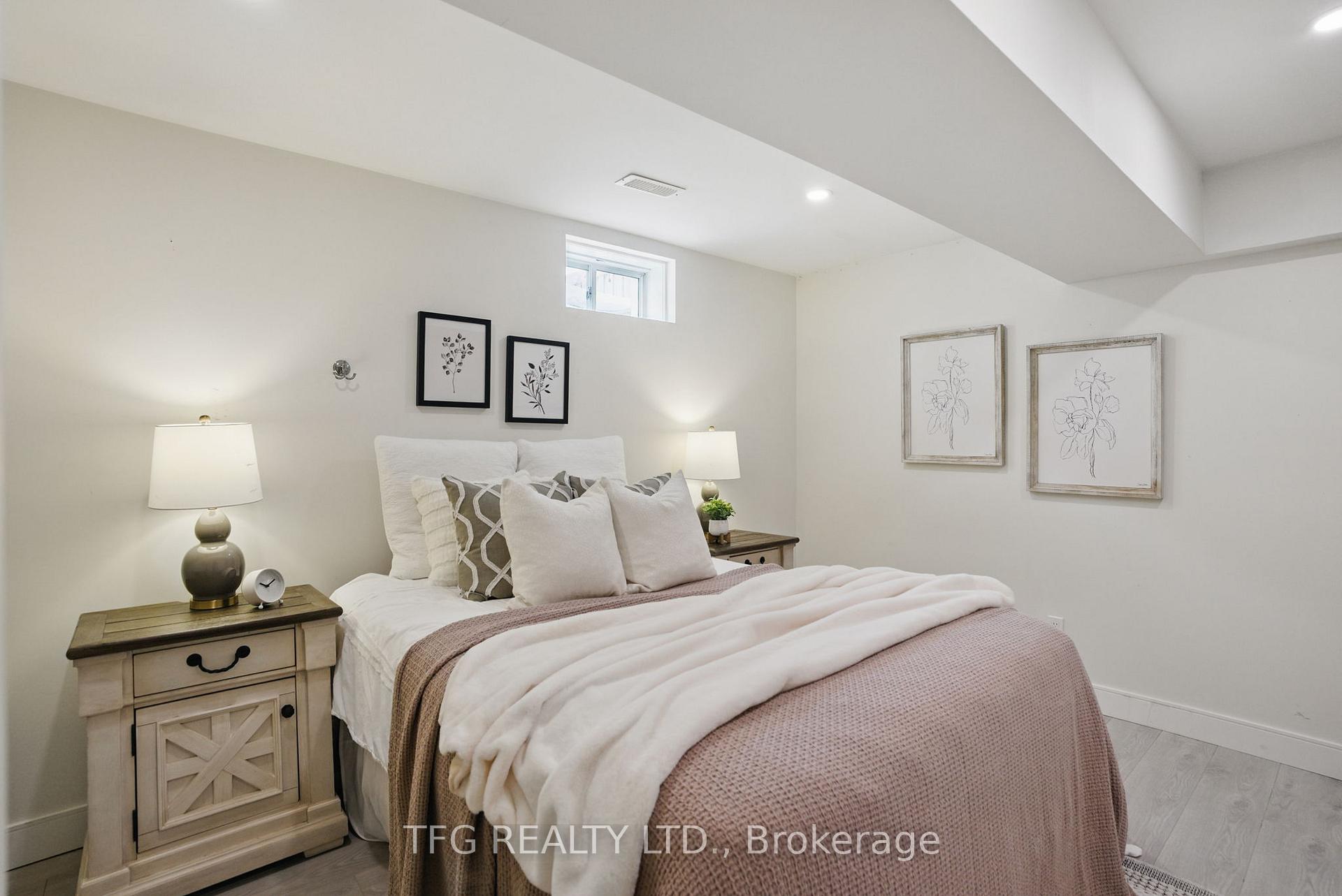 Photo 25 of 208 Ronald Hooper Avenue, Clarington, Bowmanville — HOMEH