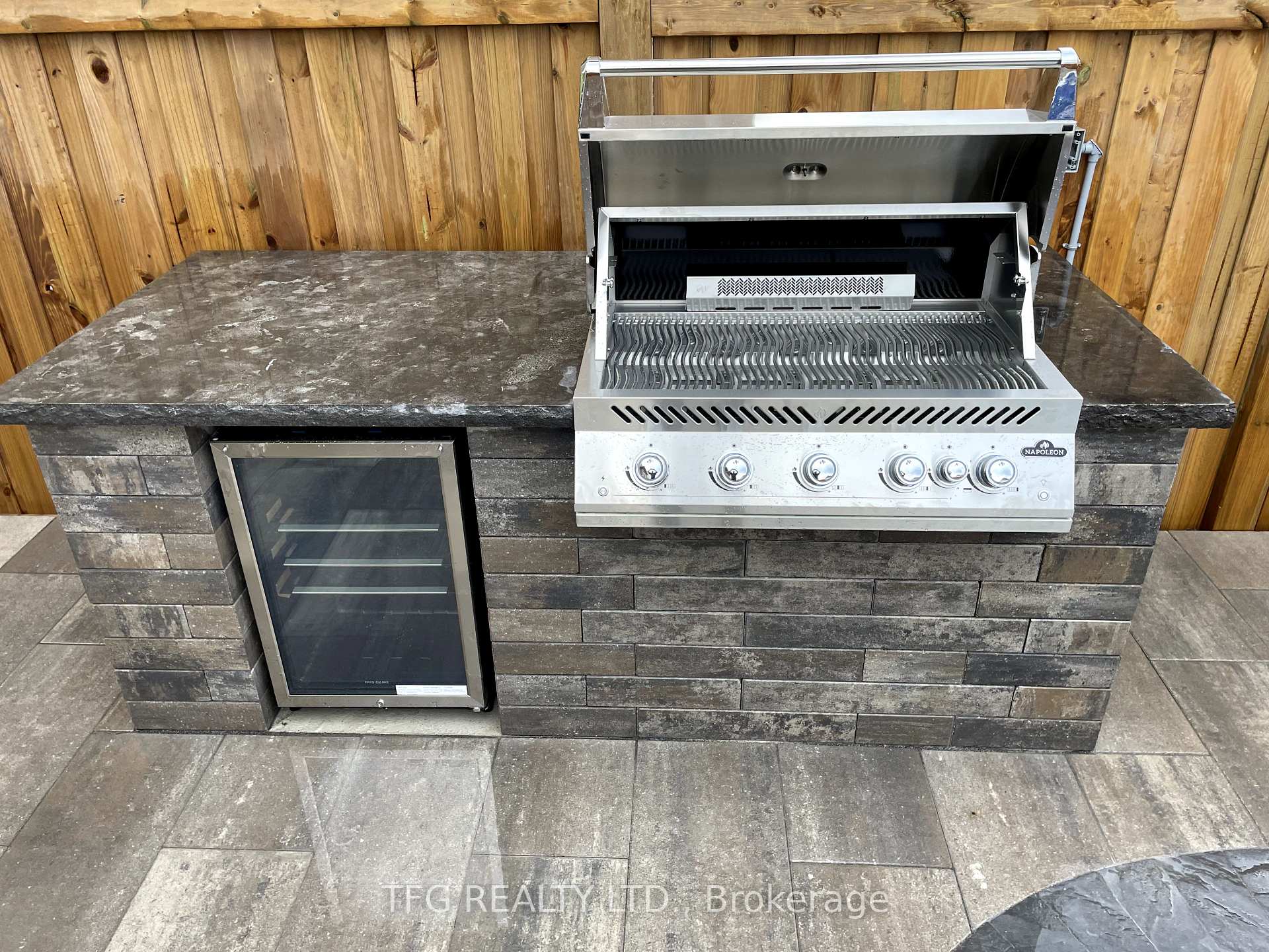 Photo 28 of 208 Ronald Hooper Avenue, Clarington, Bowmanville — HOMEH