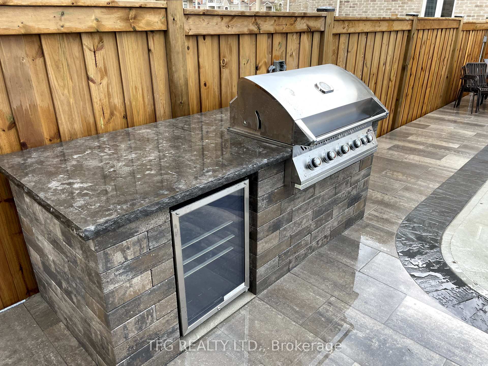 Photo 30 of 208 Ronald Hooper Avenue, Clarington, Bowmanville — HOMEH