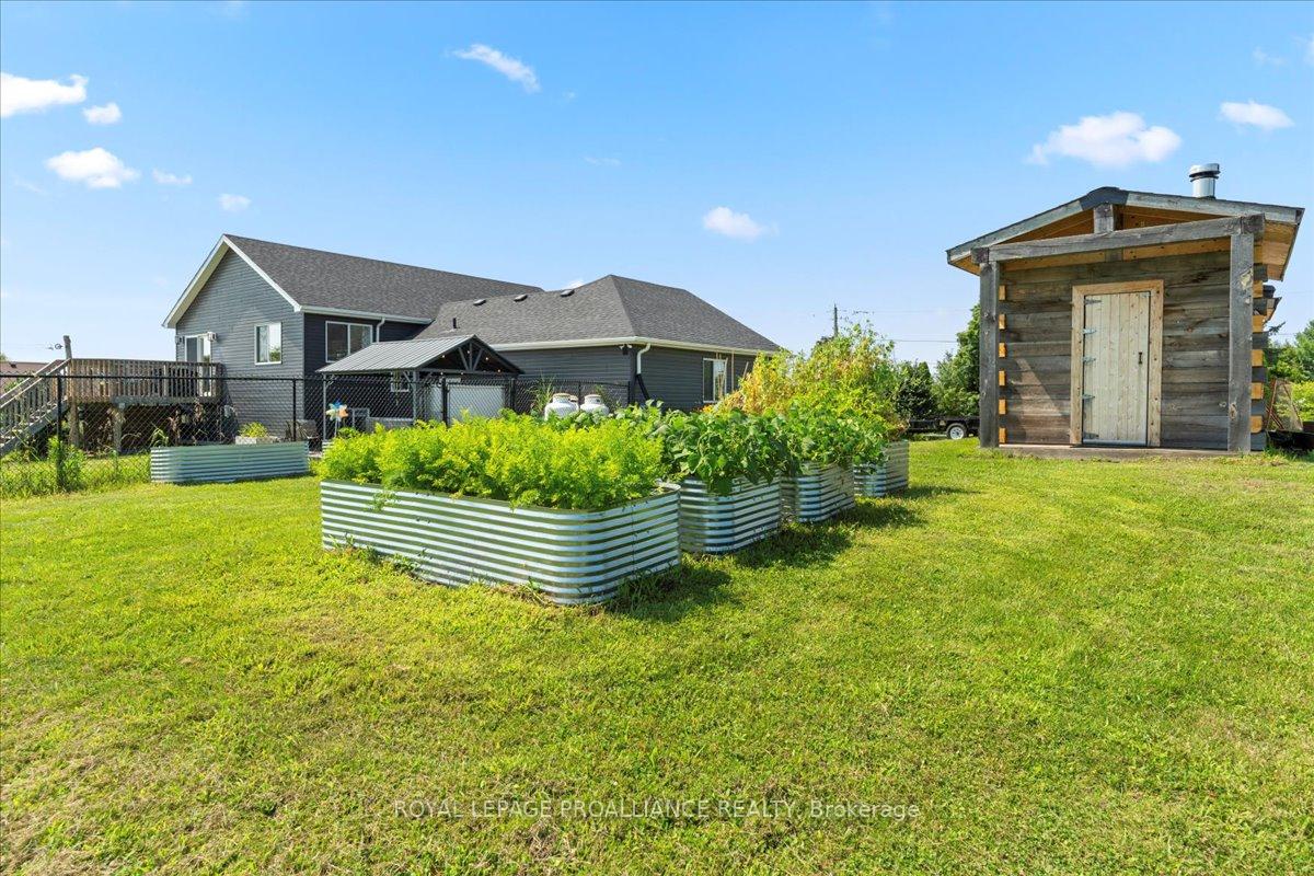 Photo 36 of 17 Denyes Road, Belleville, Thurlow Ward — HOMEH