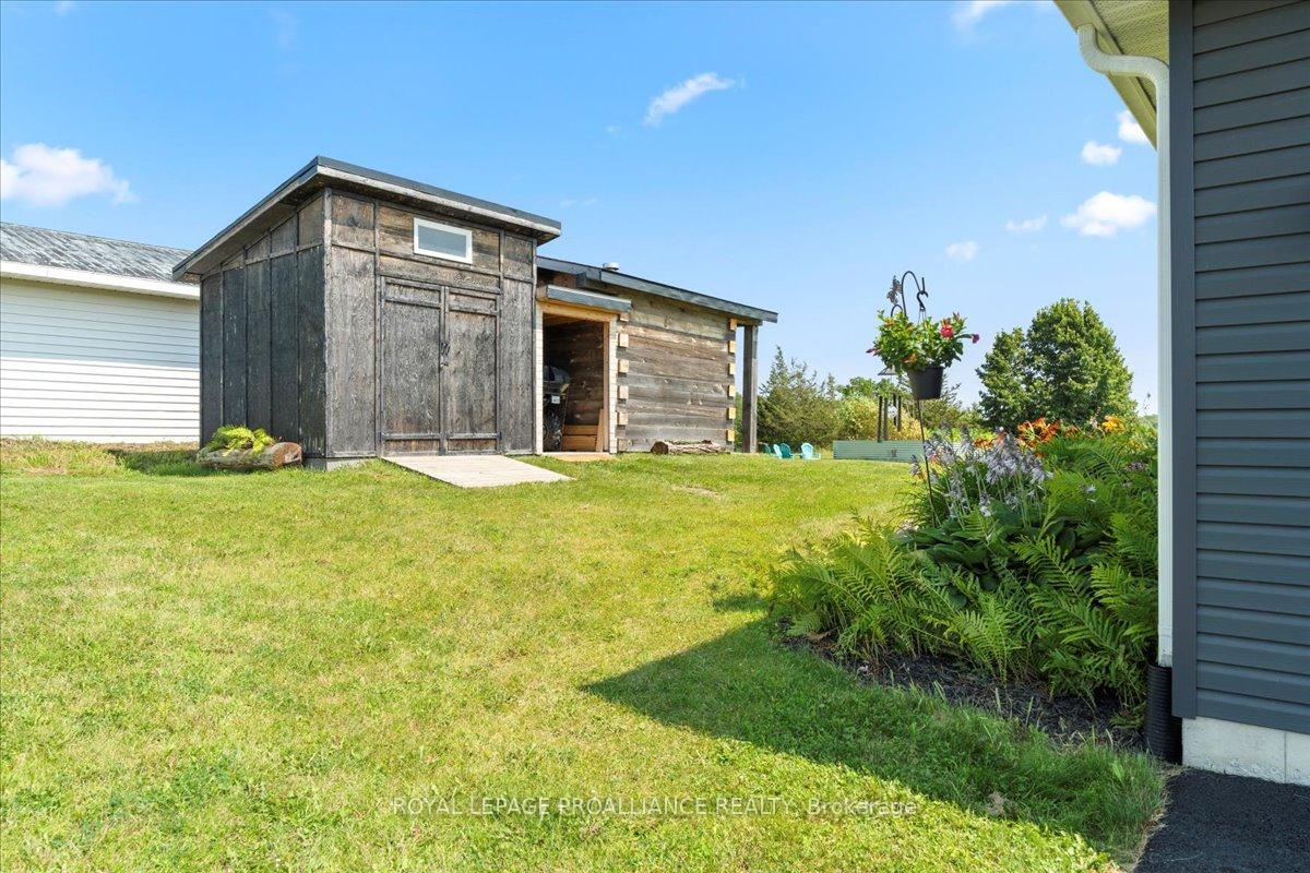 Photo 37 of 17 Denyes Road, Belleville, Thurlow Ward — HOMEH