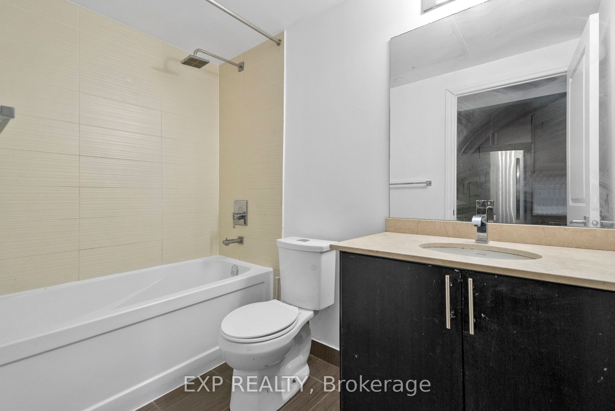 Photo 48 of Unit 1011, 7167 Yonge Street, Markham, Grandview — HOMEH