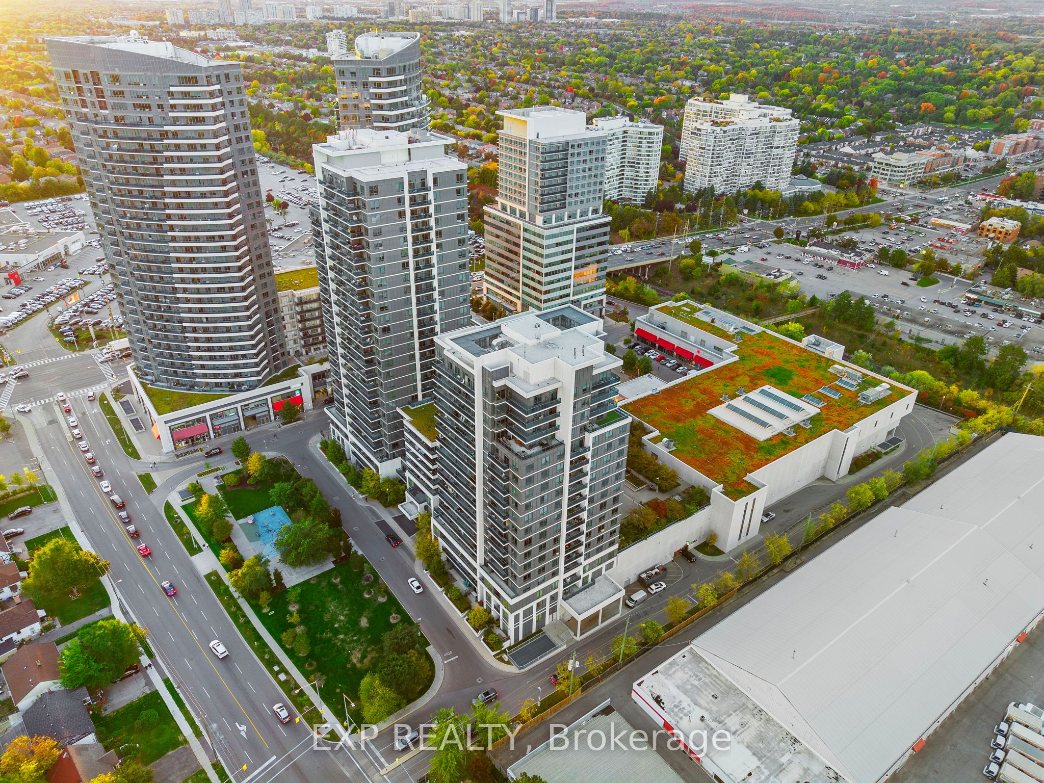 Photo 63 of Unit 1011, 7167 Yonge Street, Markham, Grandview — HOMEH