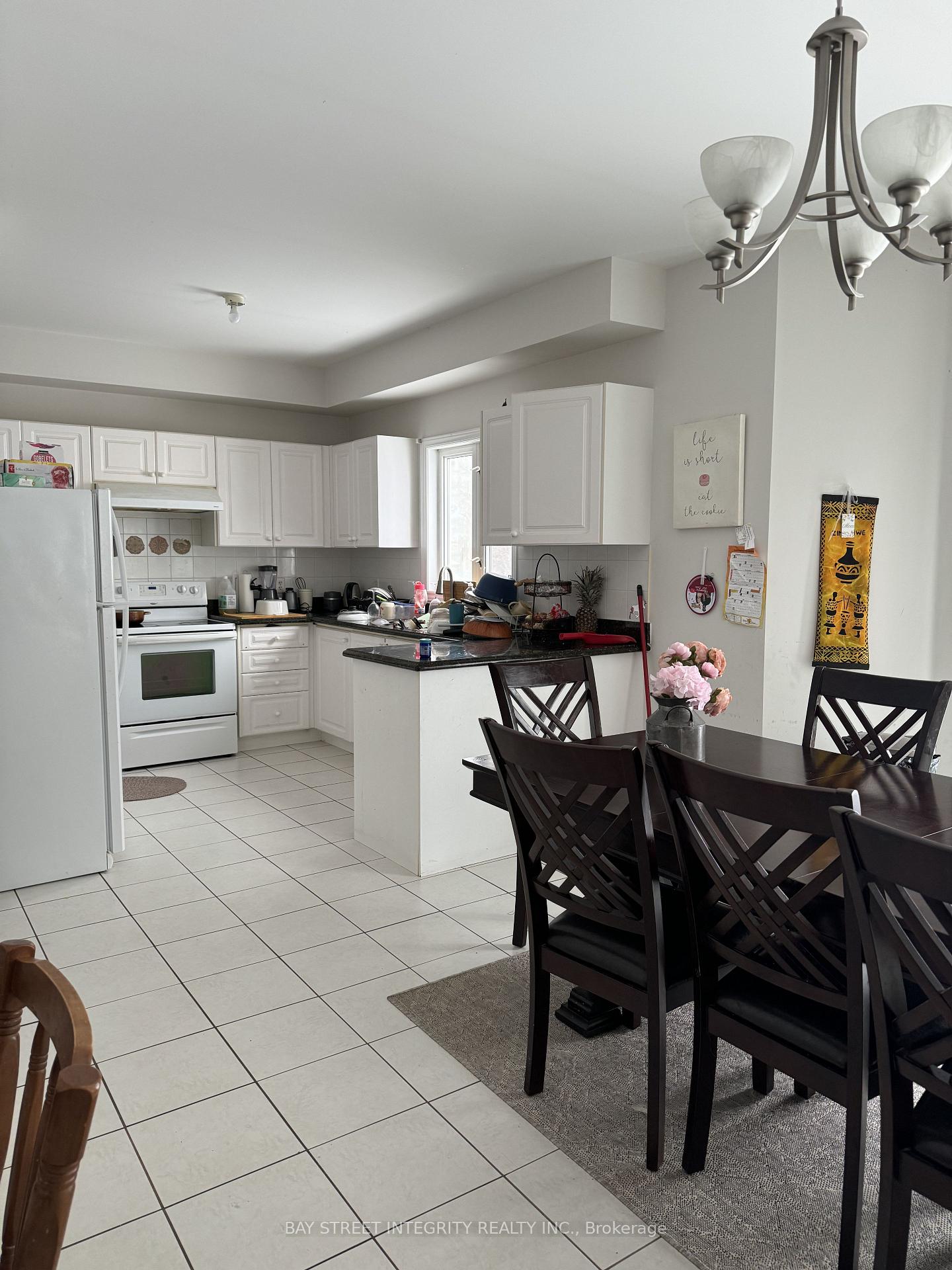 Photo 6 of 89 Jessica Drive E, Barrie, Painswick South — HOMEH