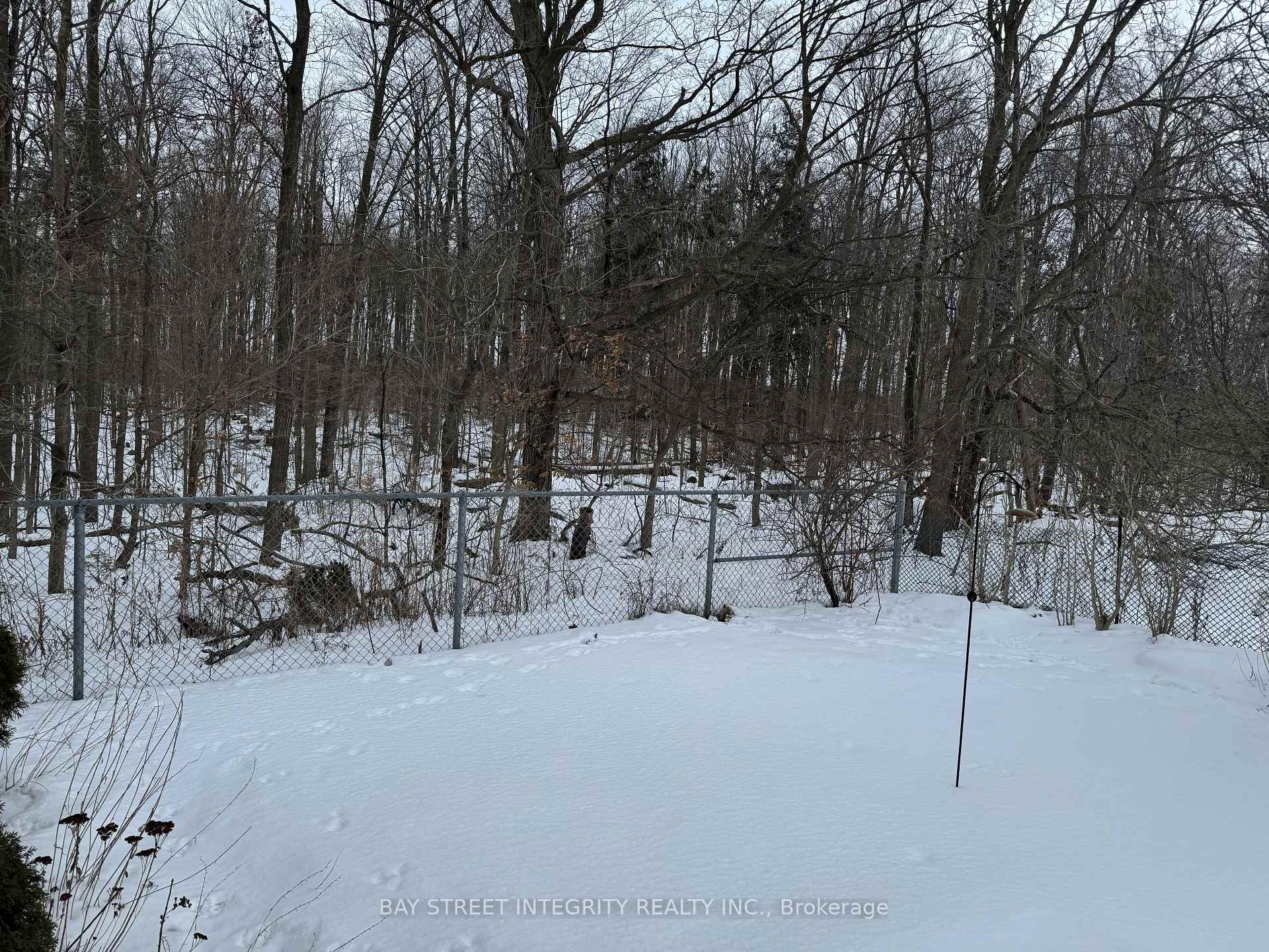 Photo 10 of 89 Jessica Drive E, Barrie, Painswick South — HOMEH