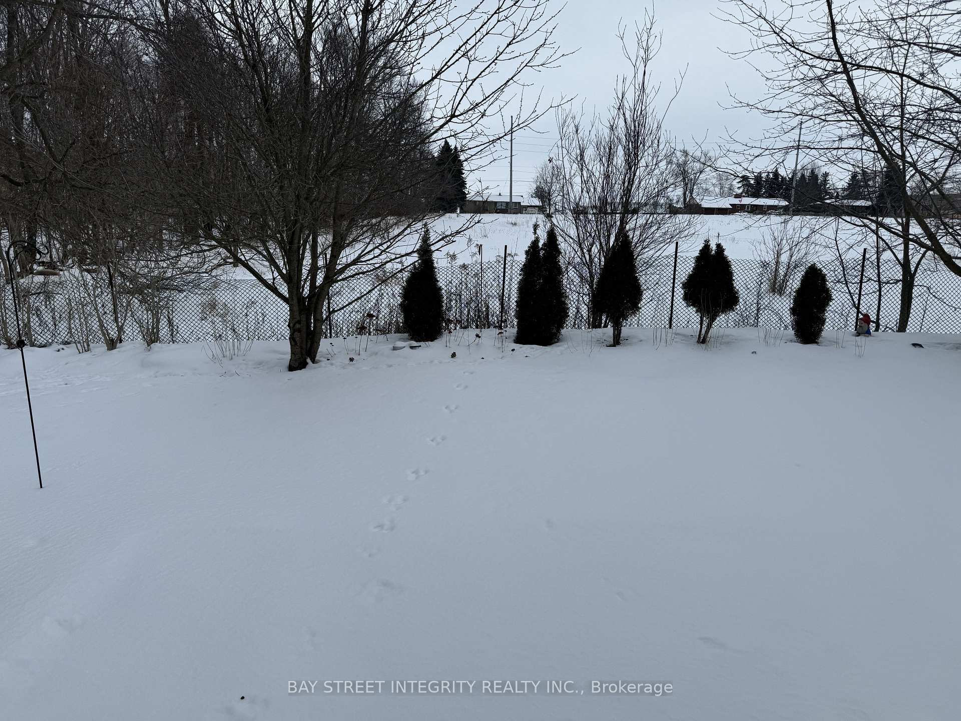 Photo 11 of 89 Jessica Drive E, Barrie, Painswick South — HOMEH