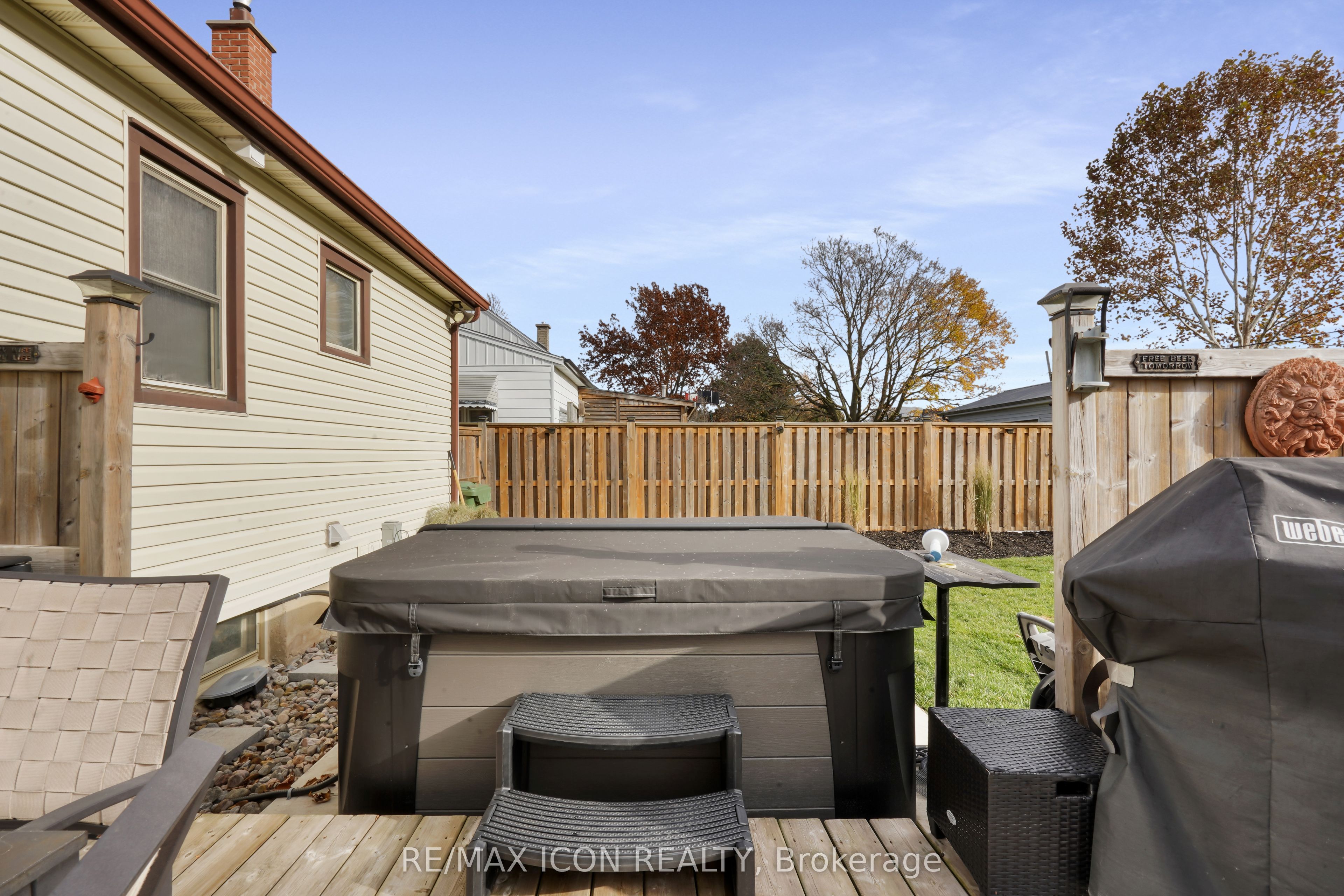 Photo 88 of 4 Sinclair Avenue, St. Thomas — HOMEH