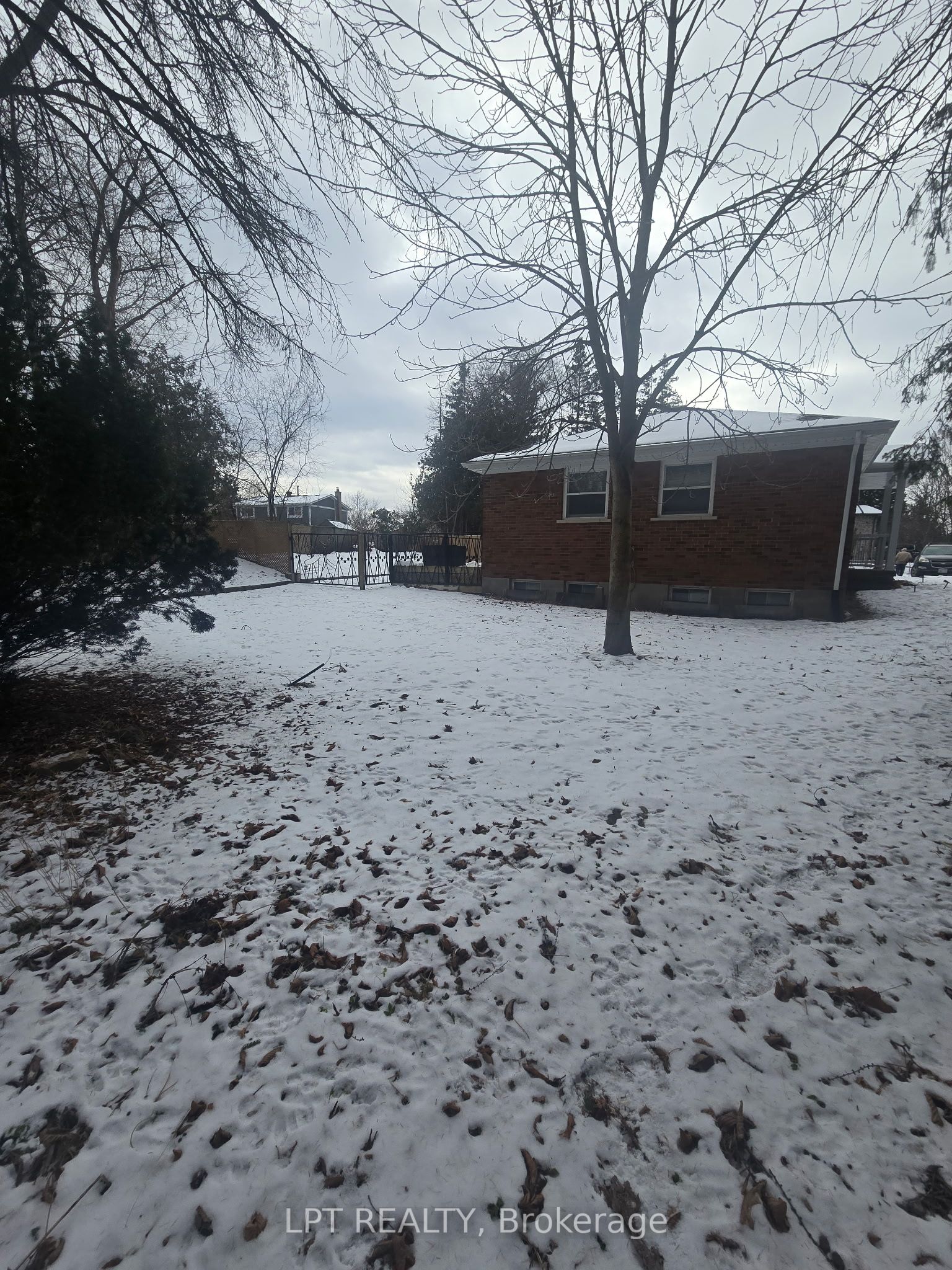 Photo 33 of Unit Unit A, 60 Norton Boulevard, Caledon, Bolton East — HOMEH