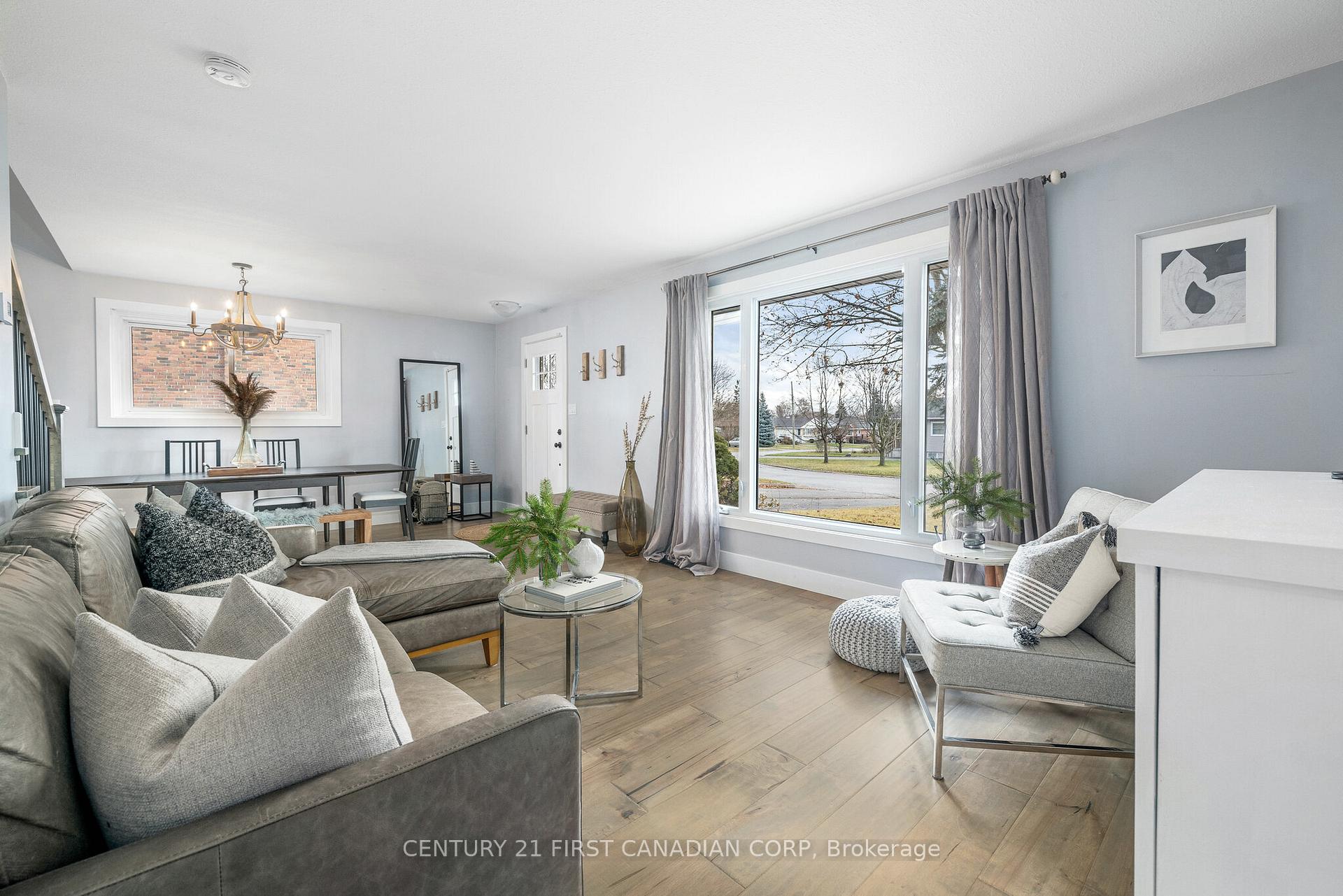 Photo 4 of 44 Elizabeth Crescent, Belleville, Belleville Ward — HOMEH
