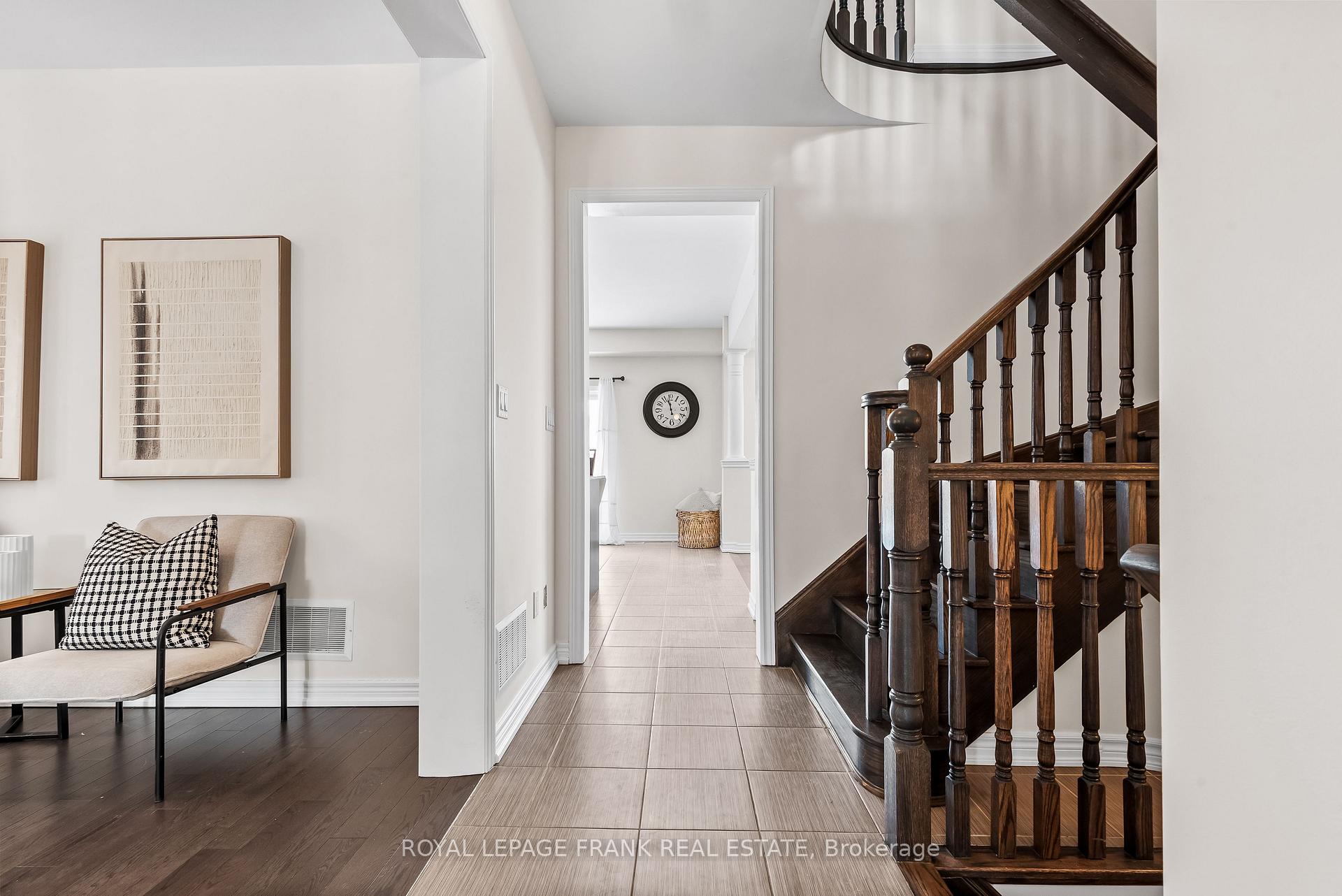 Photo 8 of 100 William Fair Drive, Clarington, Bowmanville — HOMEH