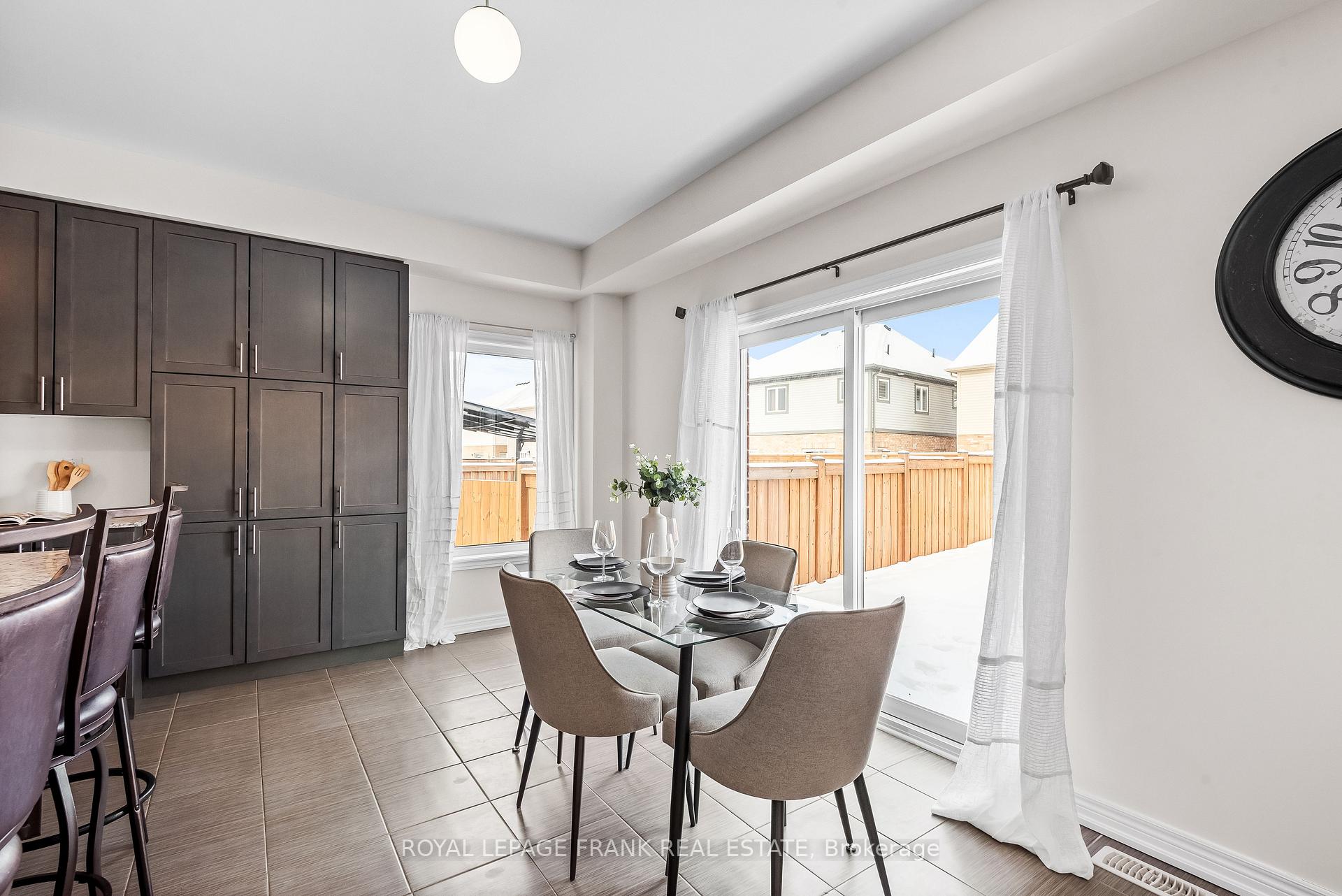 Photo 13 of 100 William Fair Drive, Clarington, Bowmanville — HOMEH