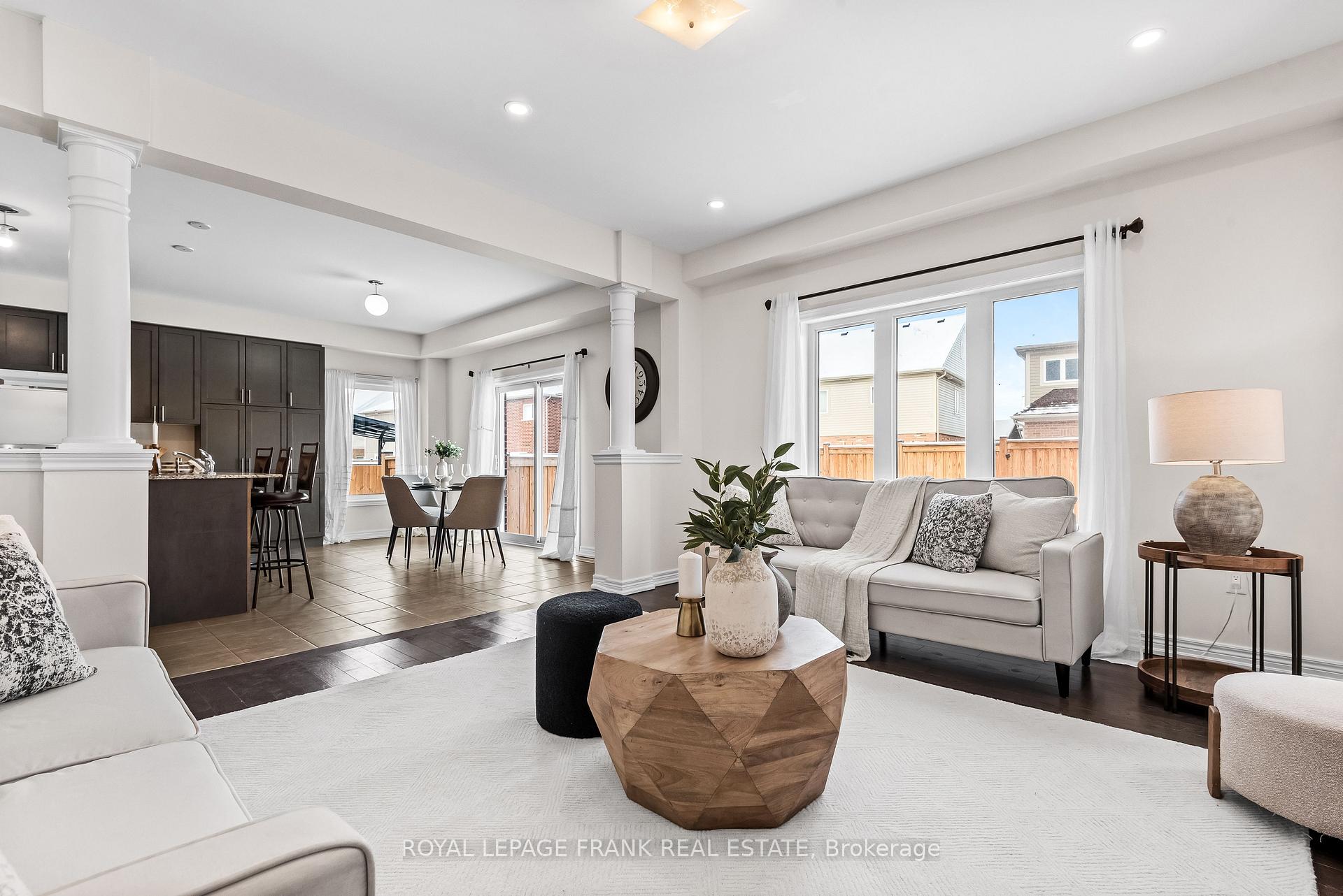 Photo 16 of 100 William Fair Drive, Clarington, Bowmanville — HOMEH