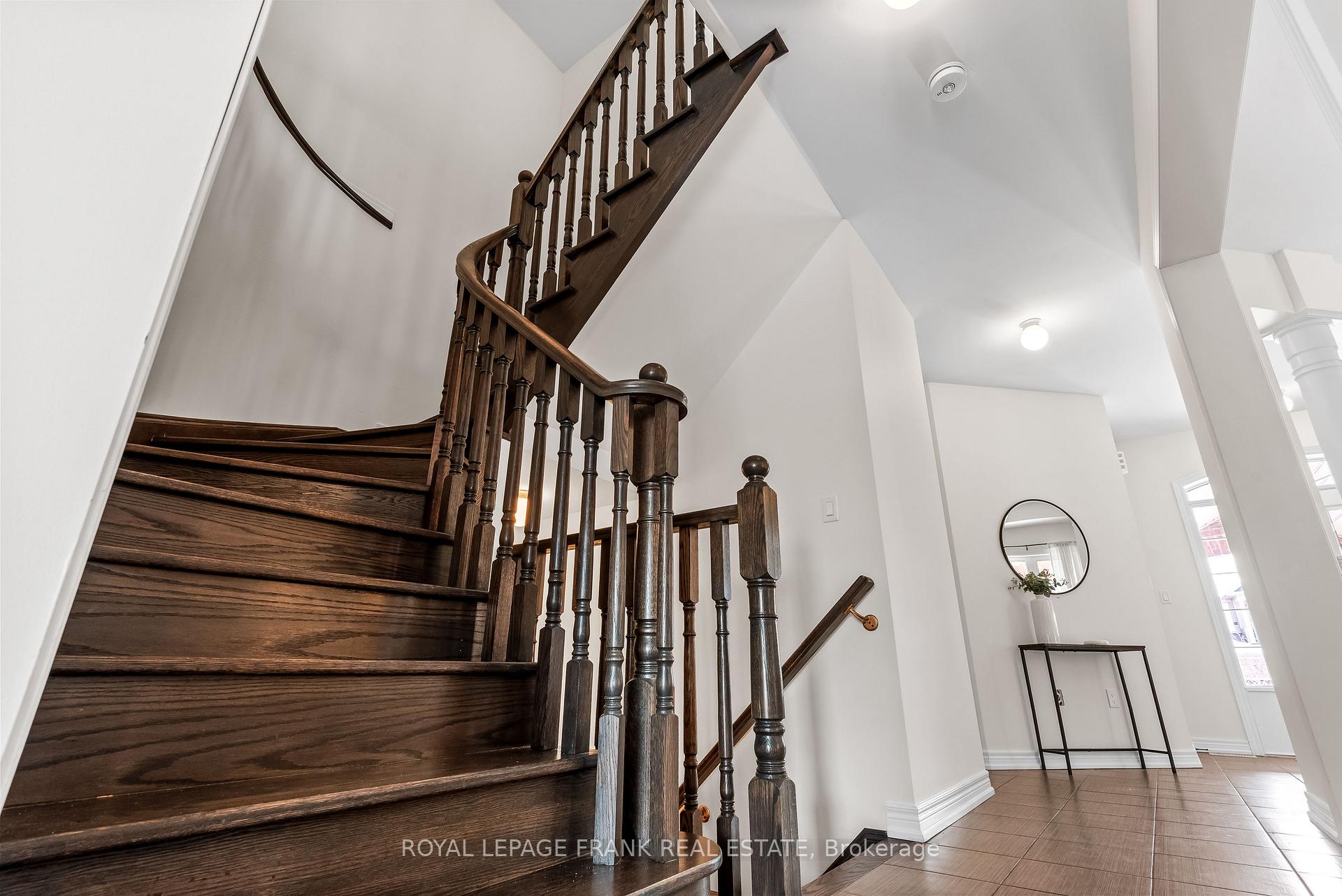 Photo 23 of 100 William Fair Drive, Clarington, Bowmanville — HOMEH