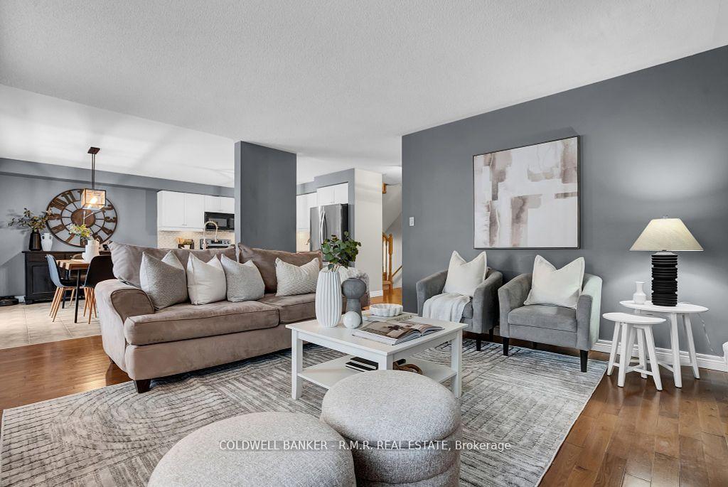 Photo 6 of 18 Kaukonen Court, Clarington, Bowmanville — HOMEH