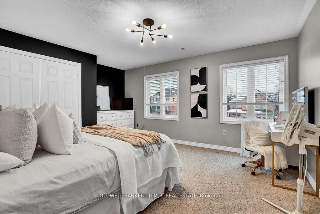 Photo 20 of 18 Kaukonen Court, Clarington, Bowmanville — HOMEH
