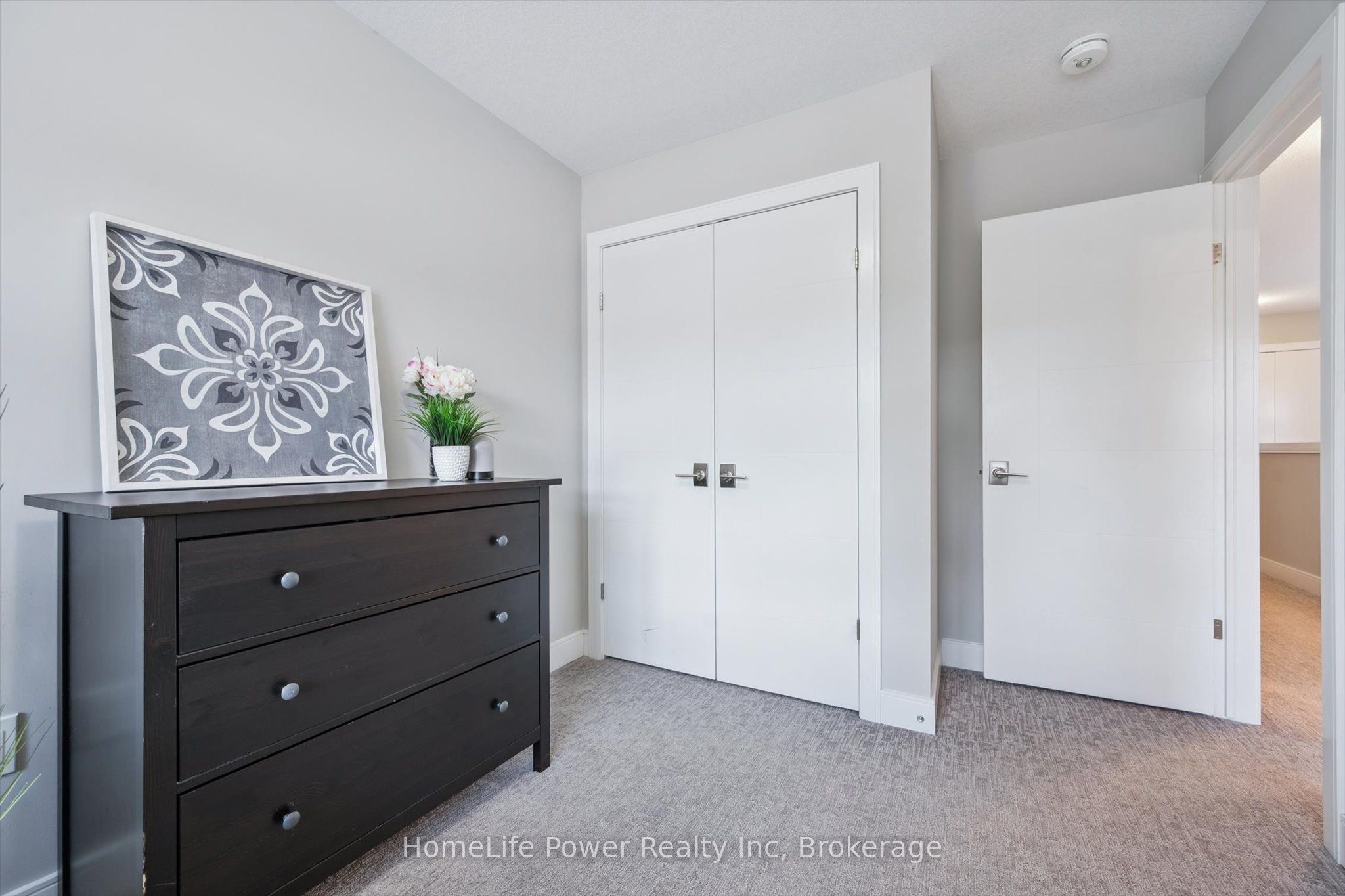 Photo 59 of Unit 106, 60 Arkell Road, Guelph, Kortright East — HOMEH