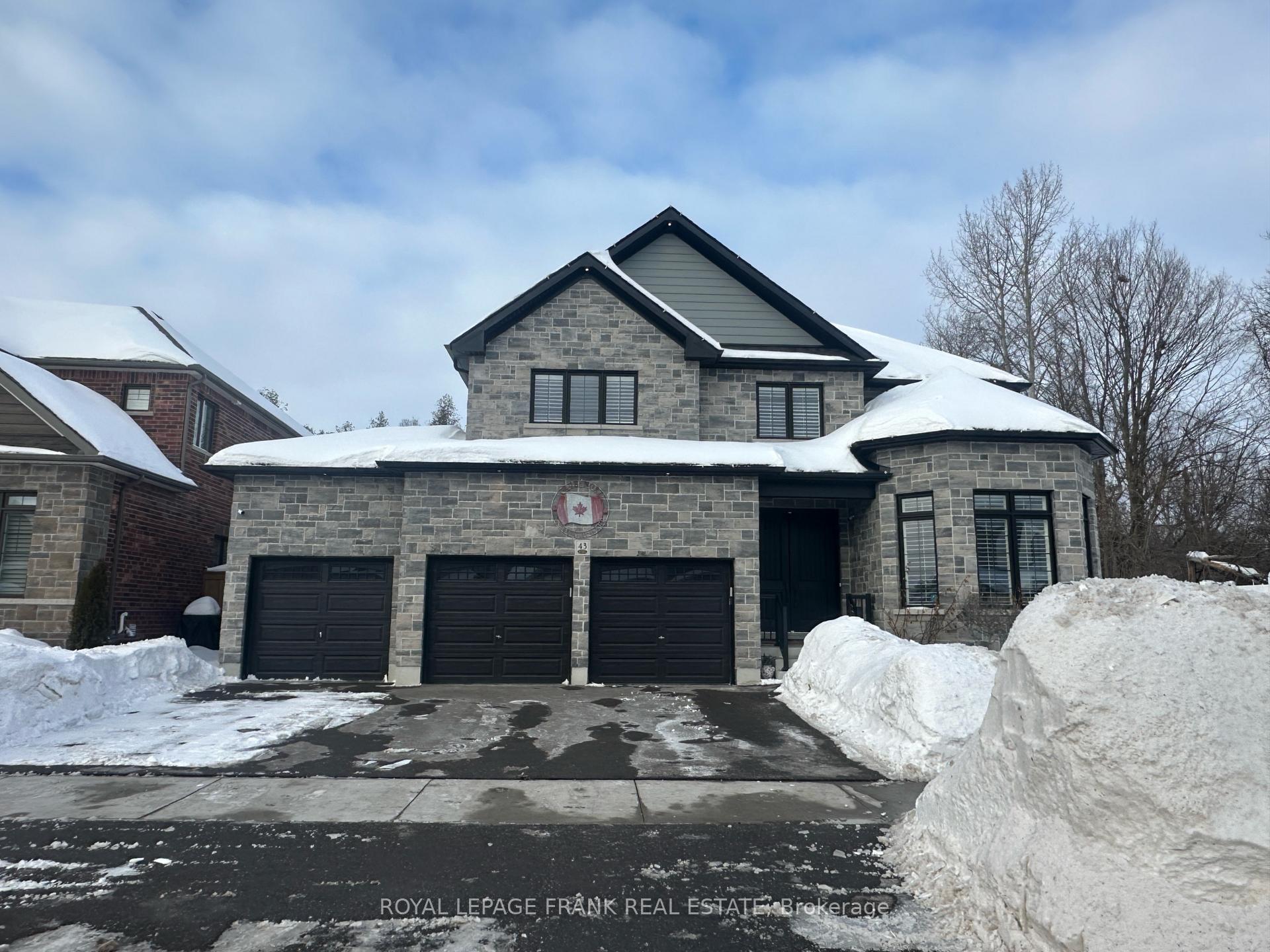Photo 1 of 43 Harry Lee Crescent, Clarington, Bowmanville — HOMEH