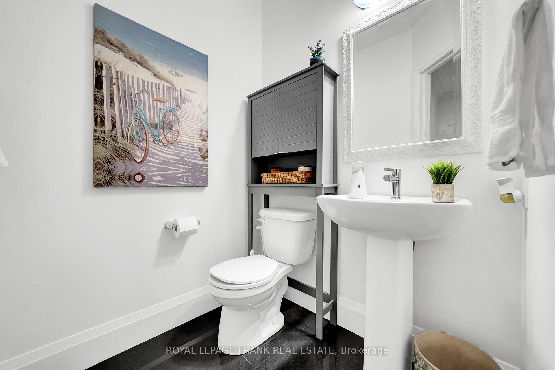 Photo 7 of 43 Harry Lee Crescent, Clarington, Bowmanville — HOMEH