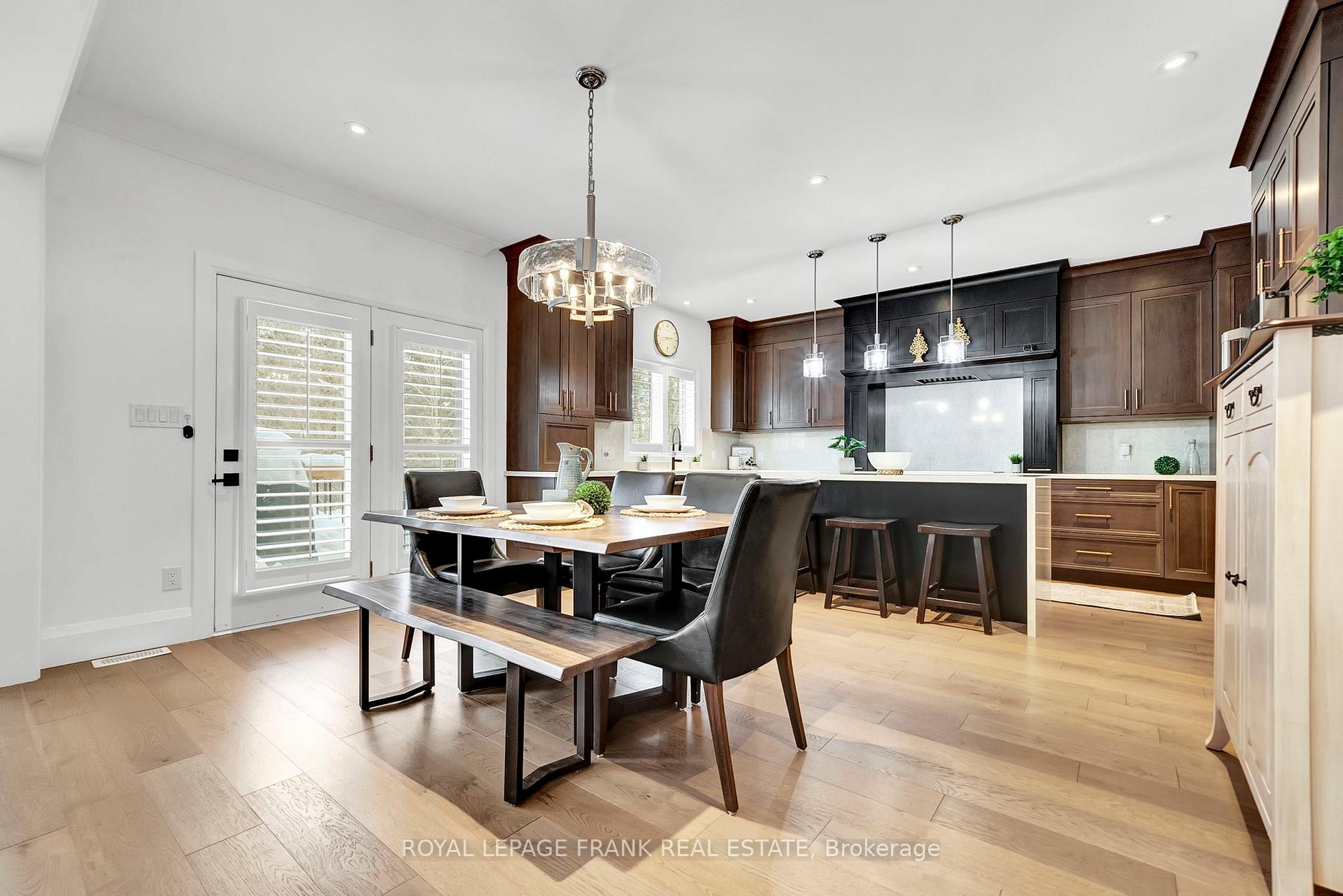 Photo 10 of 43 Harry Lee Crescent, Clarington, Bowmanville — HOMEH