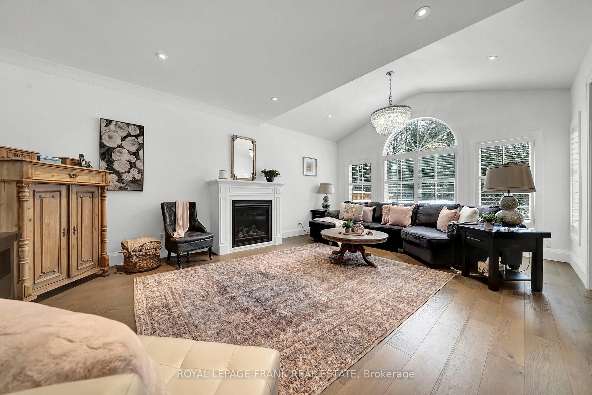 Photo 19 of 43 Harry Lee Crescent, Clarington, Bowmanville — HOMEH