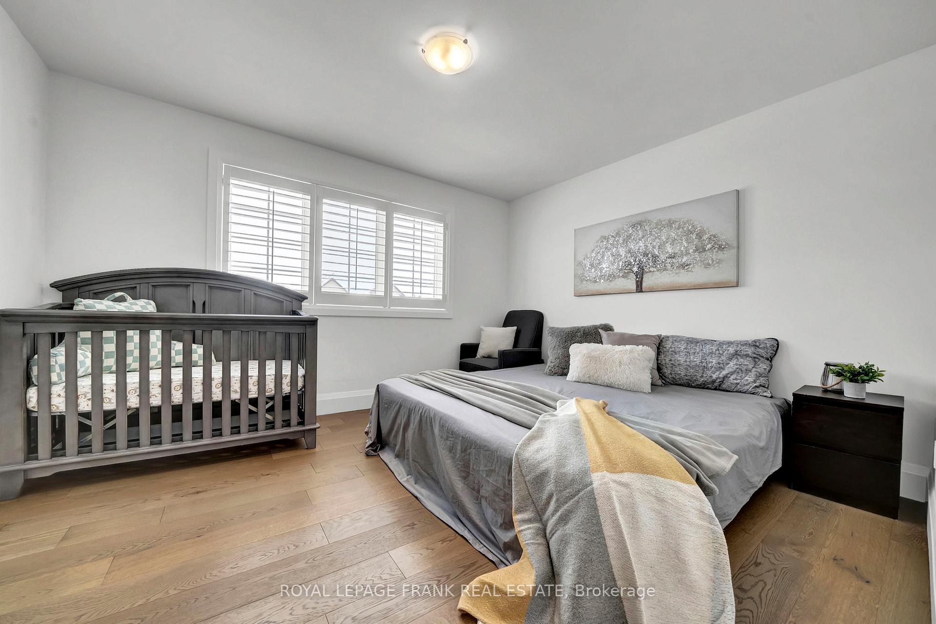 Photo 24 of 43 Harry Lee Crescent, Clarington, Bowmanville — HOMEH