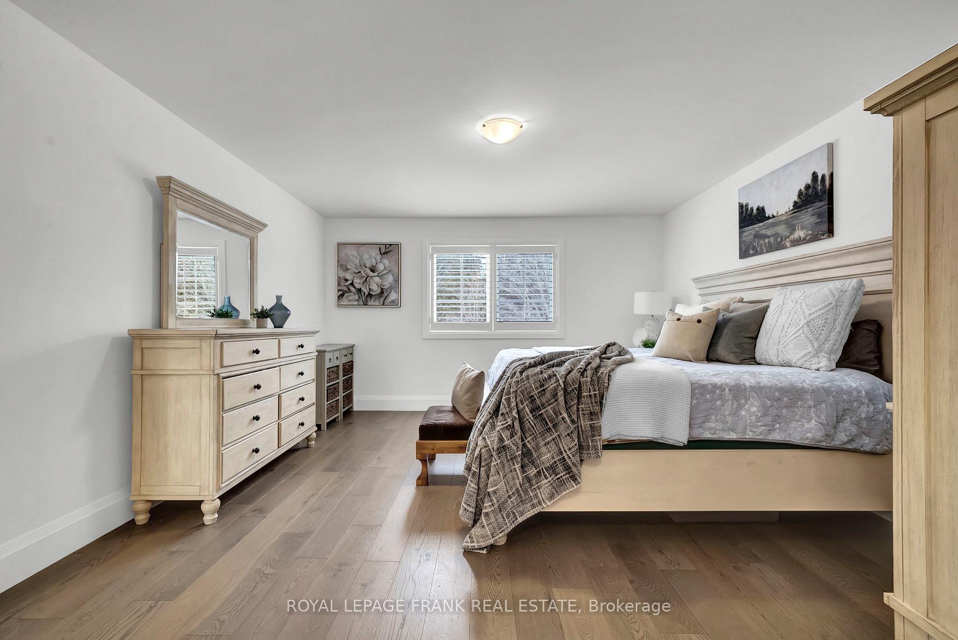 Photo 27 of 43 Harry Lee Crescent, Clarington, Bowmanville — HOMEH