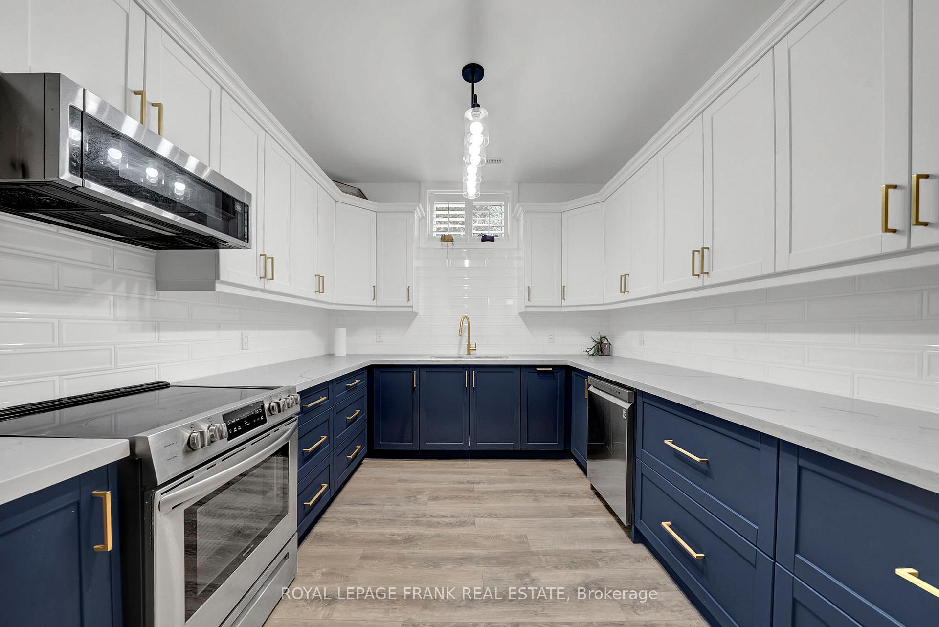 Photo 39 of 43 Harry Lee Crescent, Clarington, Bowmanville — HOMEH