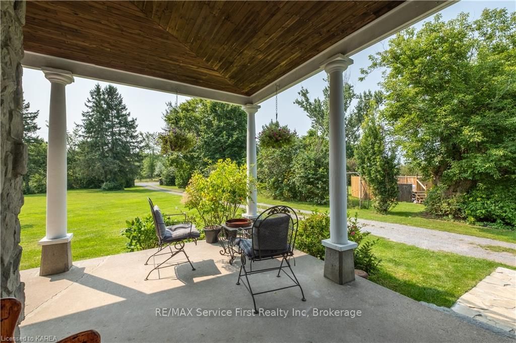 Photo 4 of 4902 Petworth Road, Frontenac, Frontenac South — HOMEH