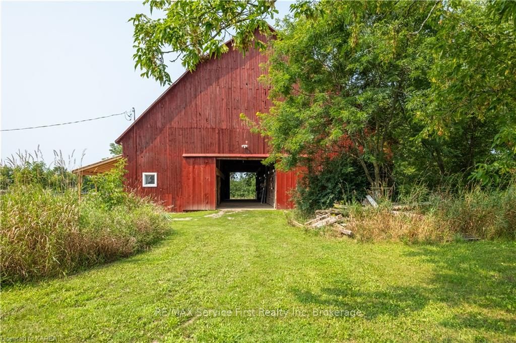 Photo 34 of 4902 Petworth Road, Frontenac, Frontenac South — HOMEH
