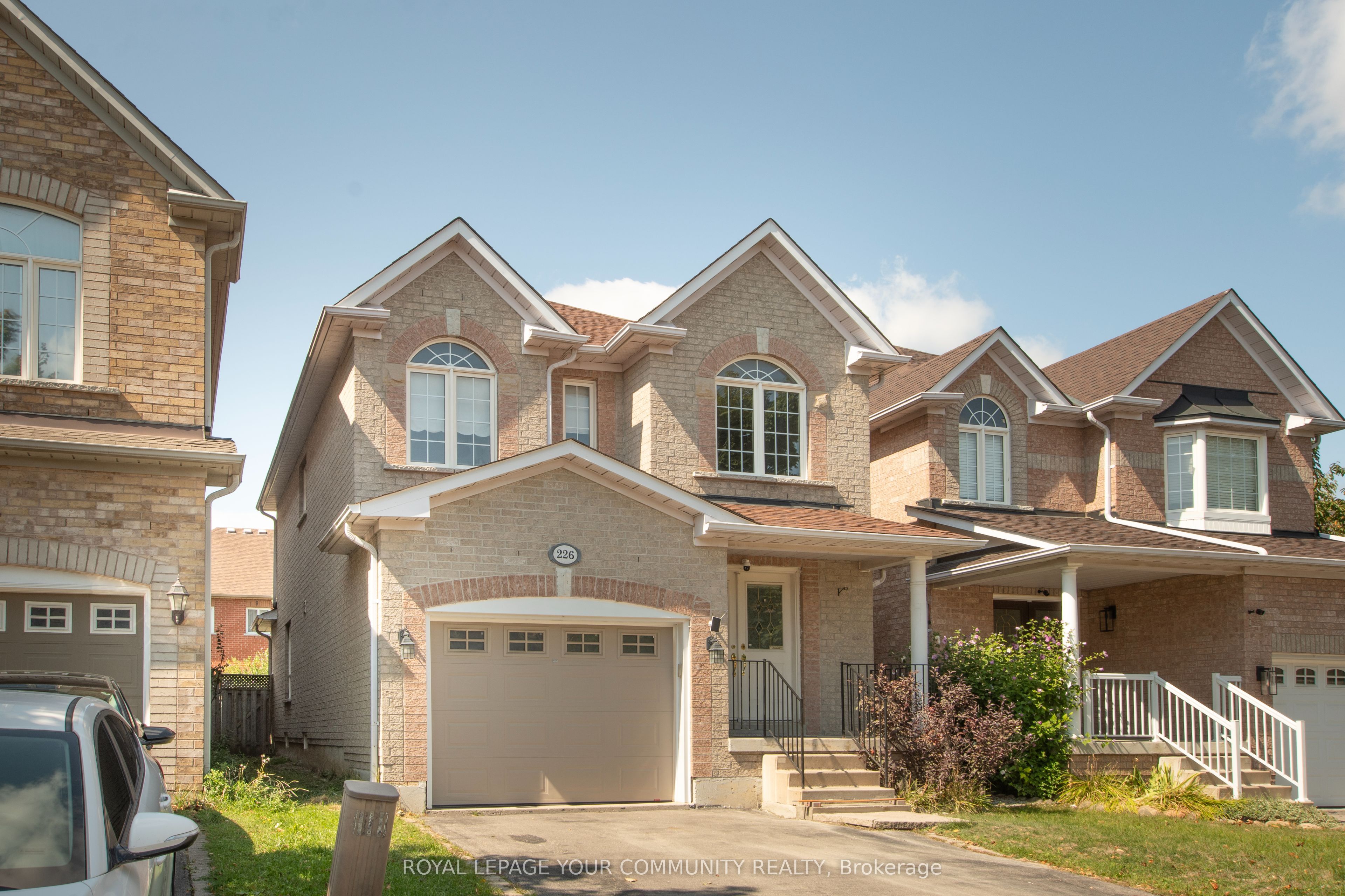 Photo 36 of 226 Kayla Crescent, Vaughan, Maple — HOMEH