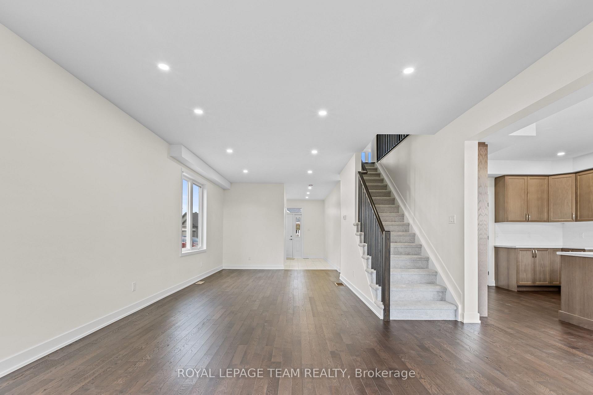 Photo 6 of 229 O'Donovan Drive, Carleton Place — HOMEH