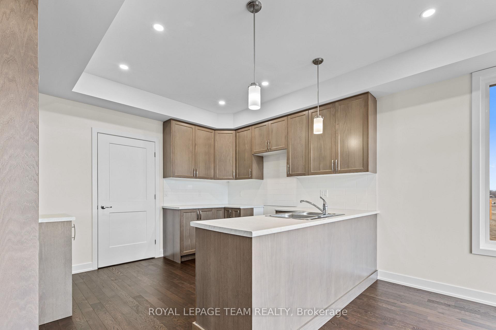 Photo 8 of 229 O'Donovan Drive, Carleton Place — HOMEH