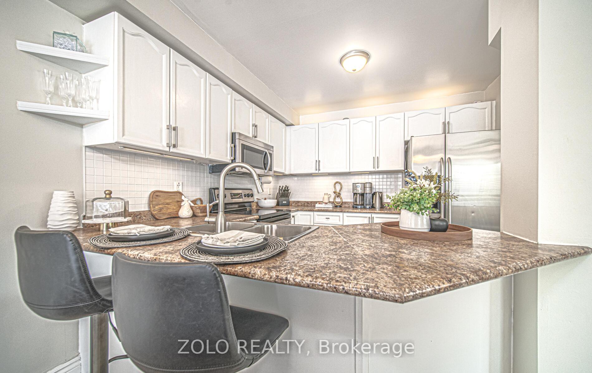 Photo 11 of 84 Millburn Drive, Clarington, Bowmanville — HOMEH