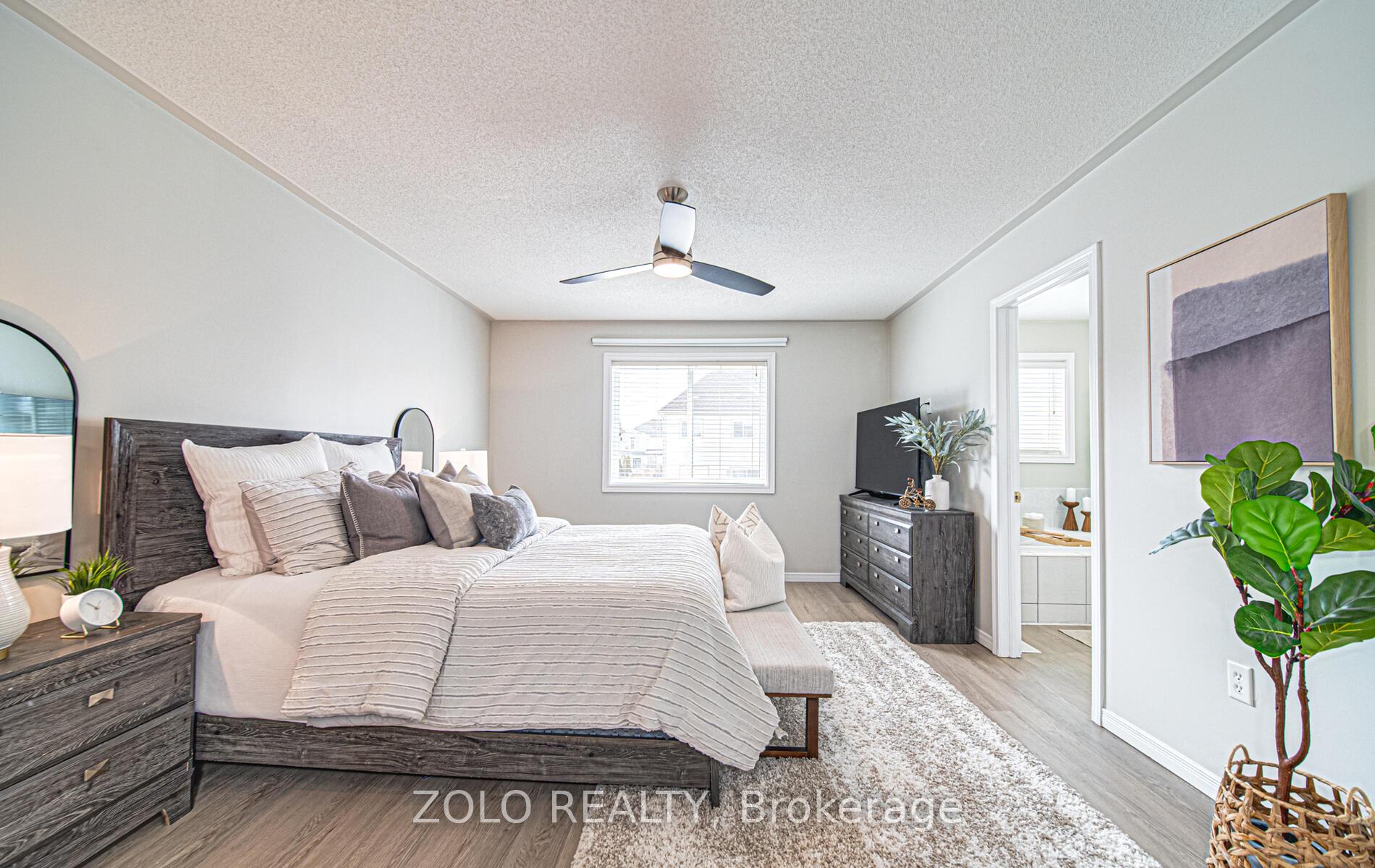 Photo 13 of 84 Millburn Drive, Clarington, Bowmanville — HOMEH