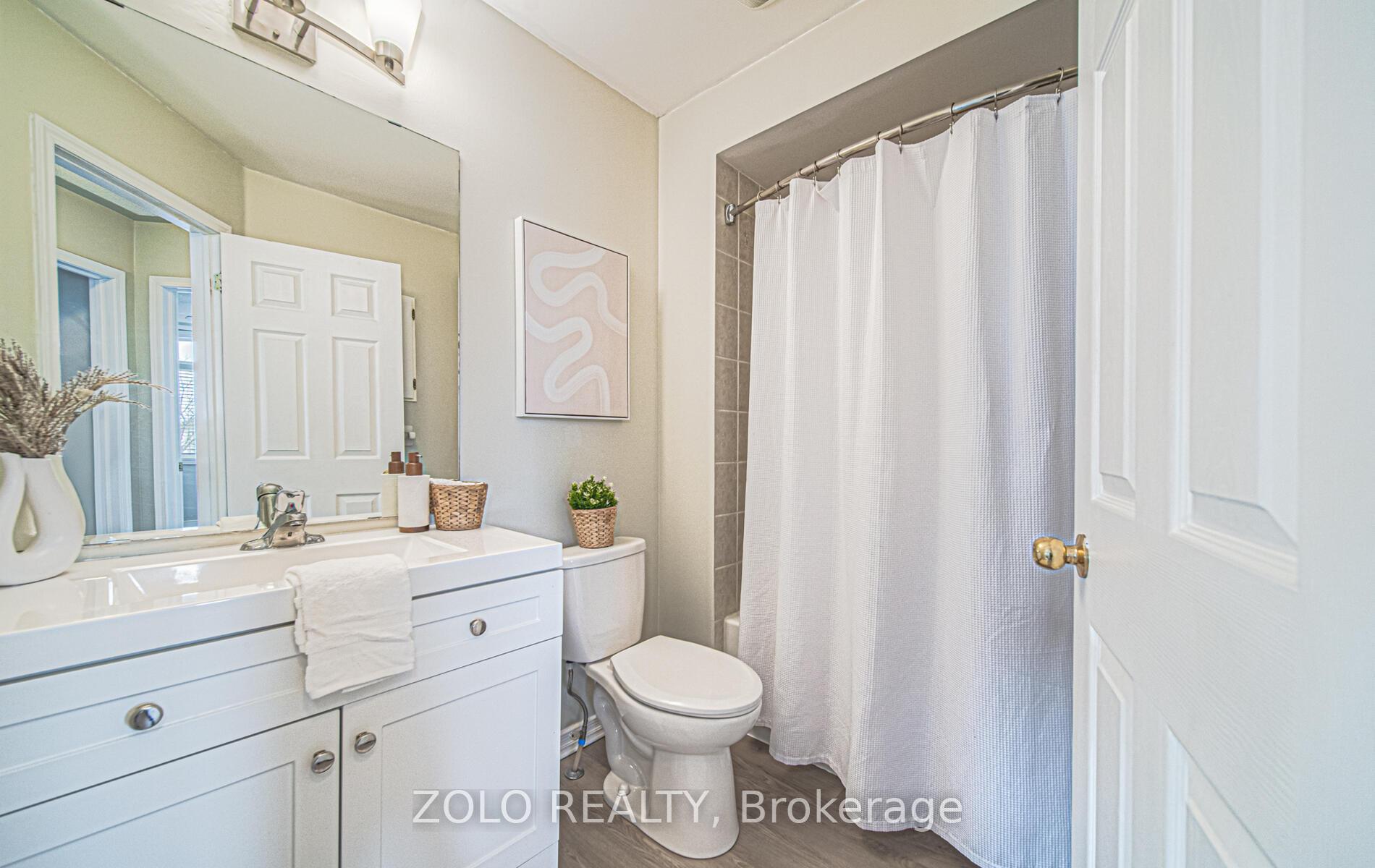 Photo 19 of 84 Millburn Drive, Clarington, Bowmanville — HOMEH