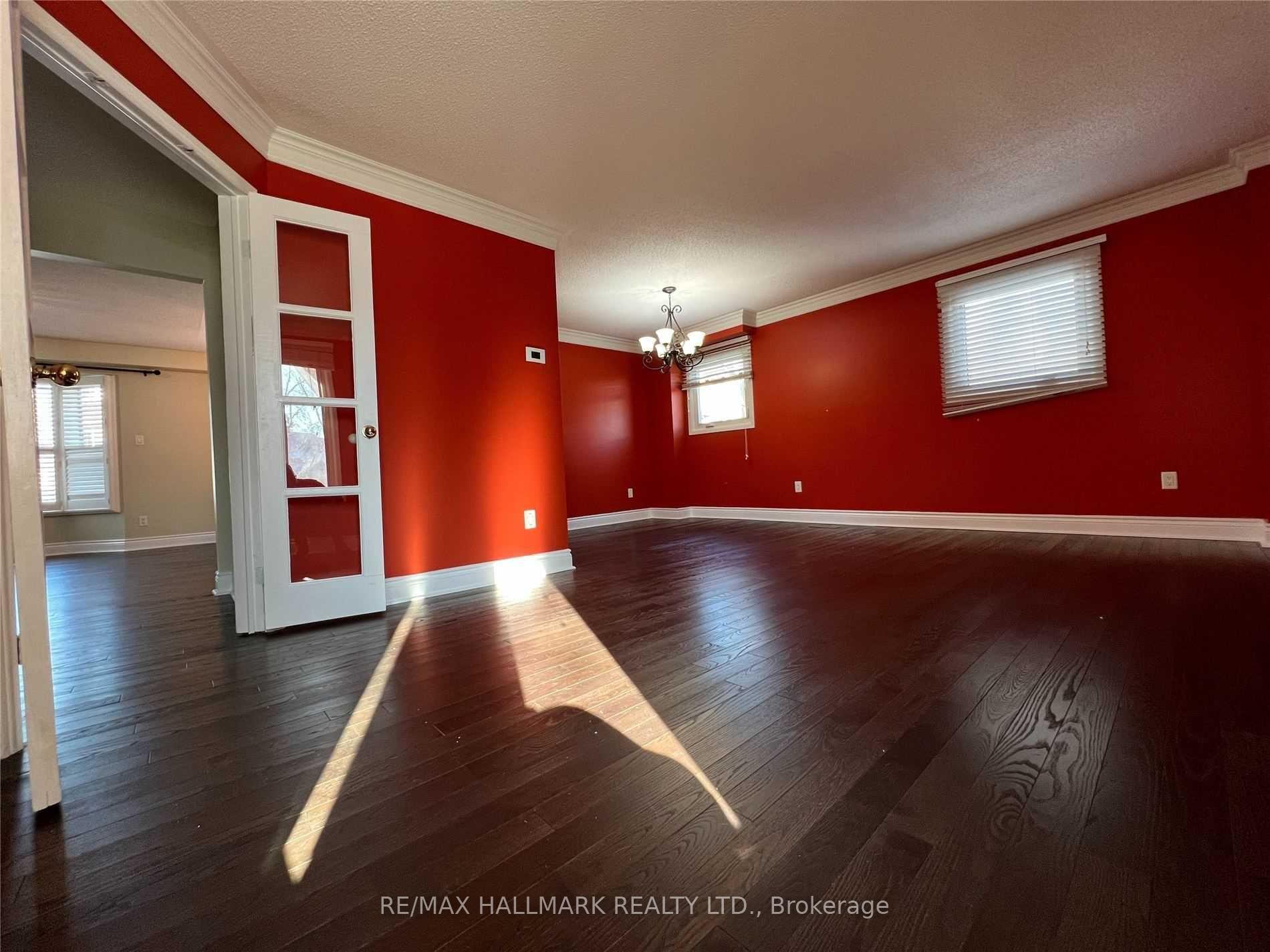 Photo 9 of 11 Empson Court, Ajax, South West — HOMEH