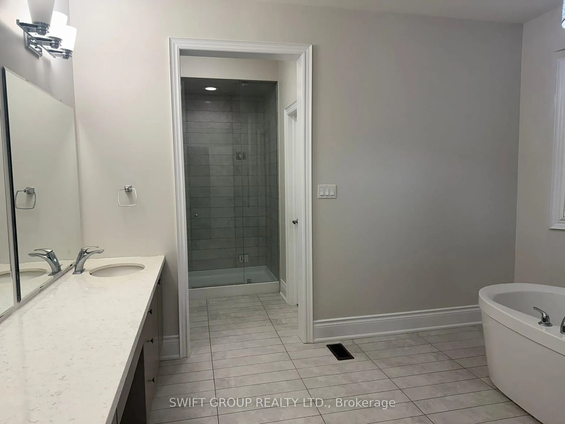 Photo 28 of Unit Upper, 43 Martin Byrne Drive, Brampton, Toronto Gore Rural Estate — HOMEH