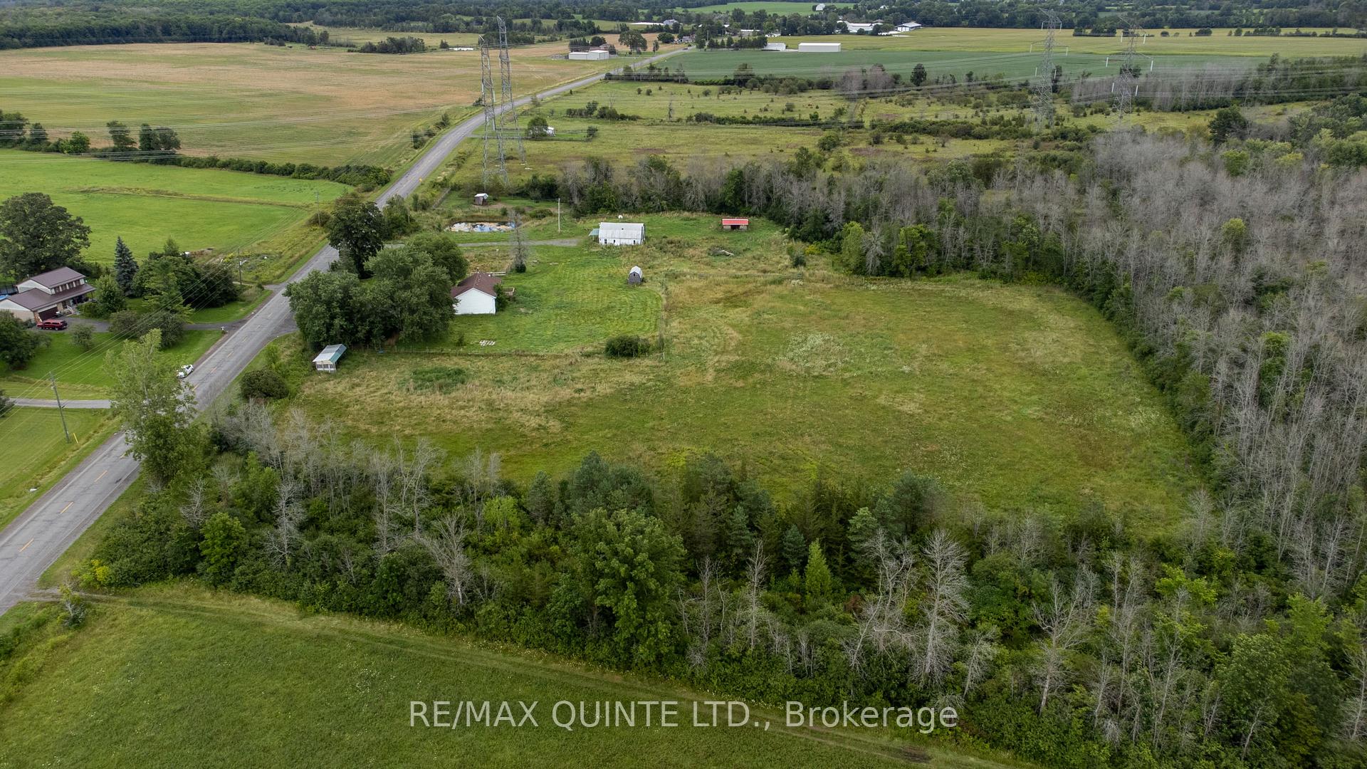 Photo 7 of 1520 Blessington Road, Belleville, Thurlow Ward — HOMEH