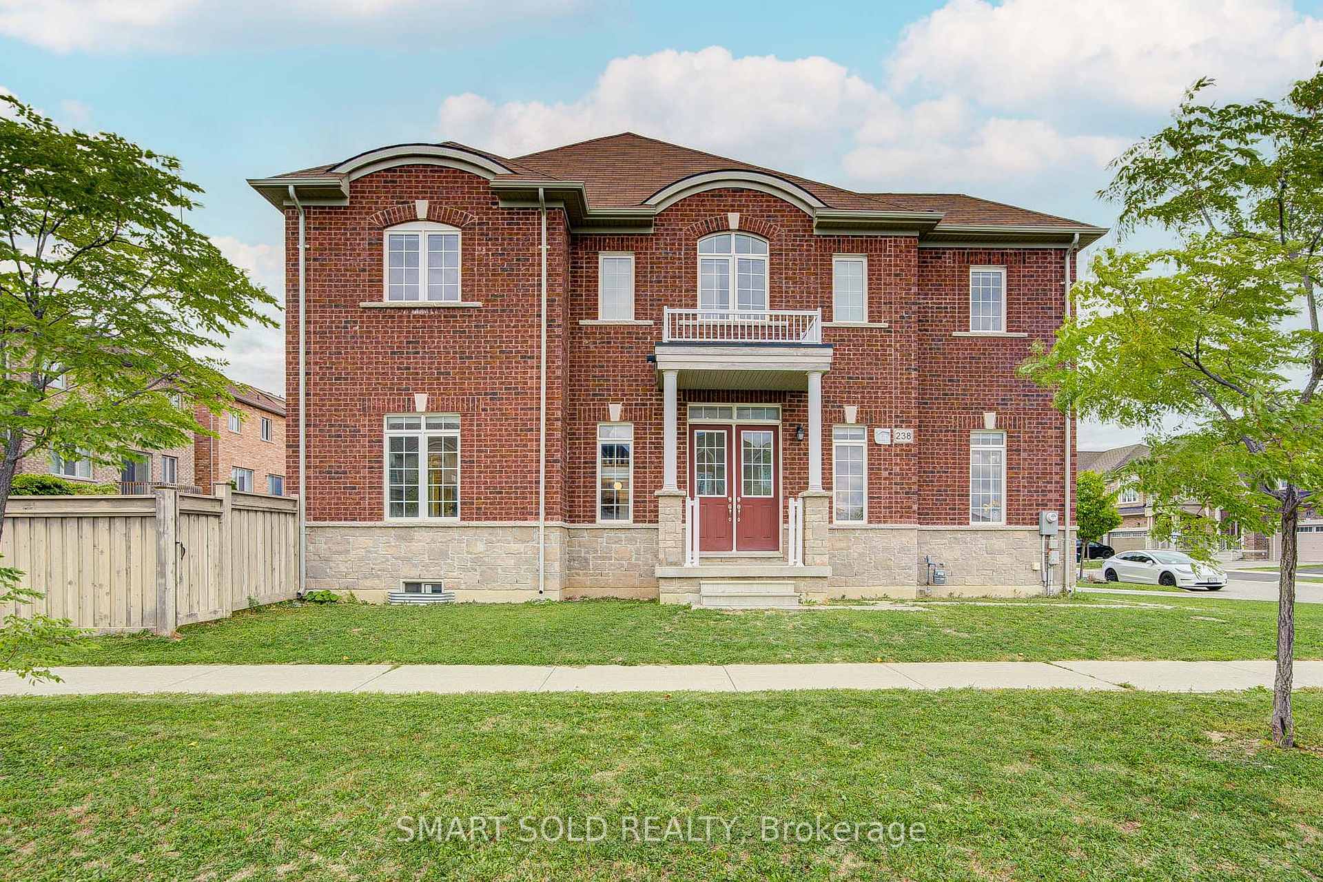 Photo 1 of 238 Hartwell Way, Aurora, Bayview Northeast — HOMEH