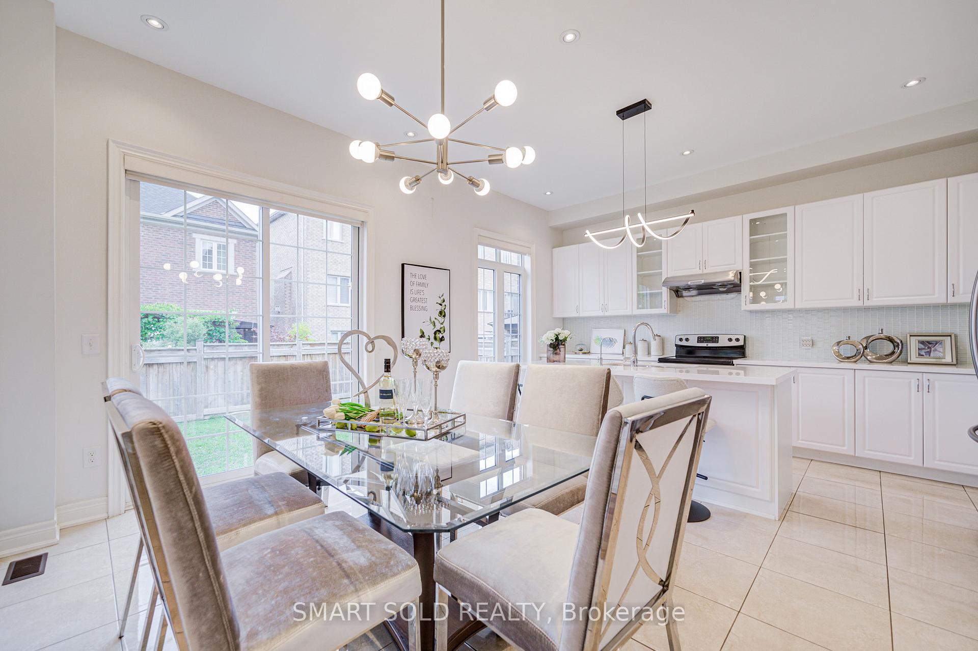 Photo 27 of 238 Hartwell Way, Aurora, Bayview Northeast — HOMEH