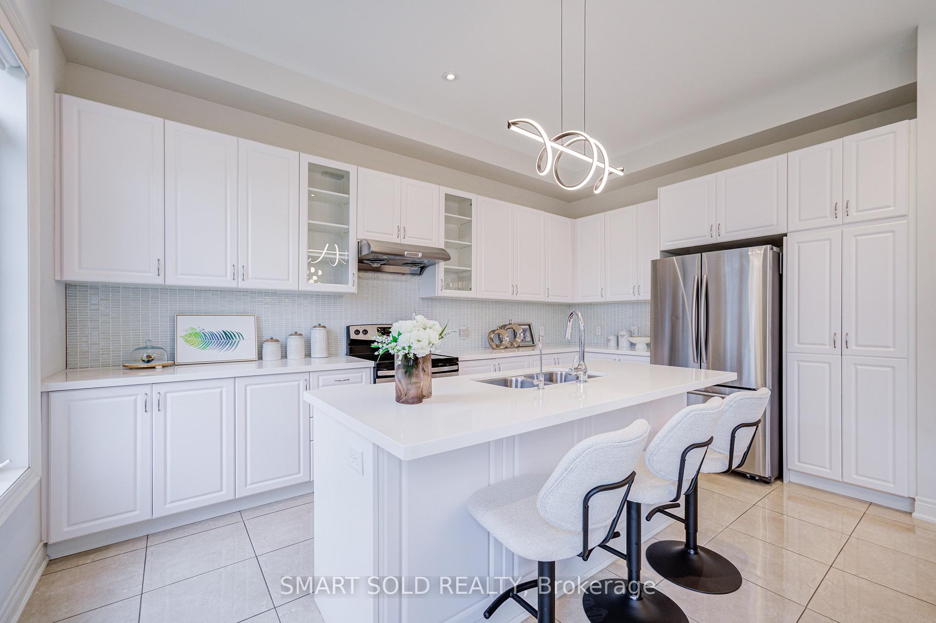 Photo 21 of 238 Hartwell Way, Aurora, Bayview Northeast — HOMEH
