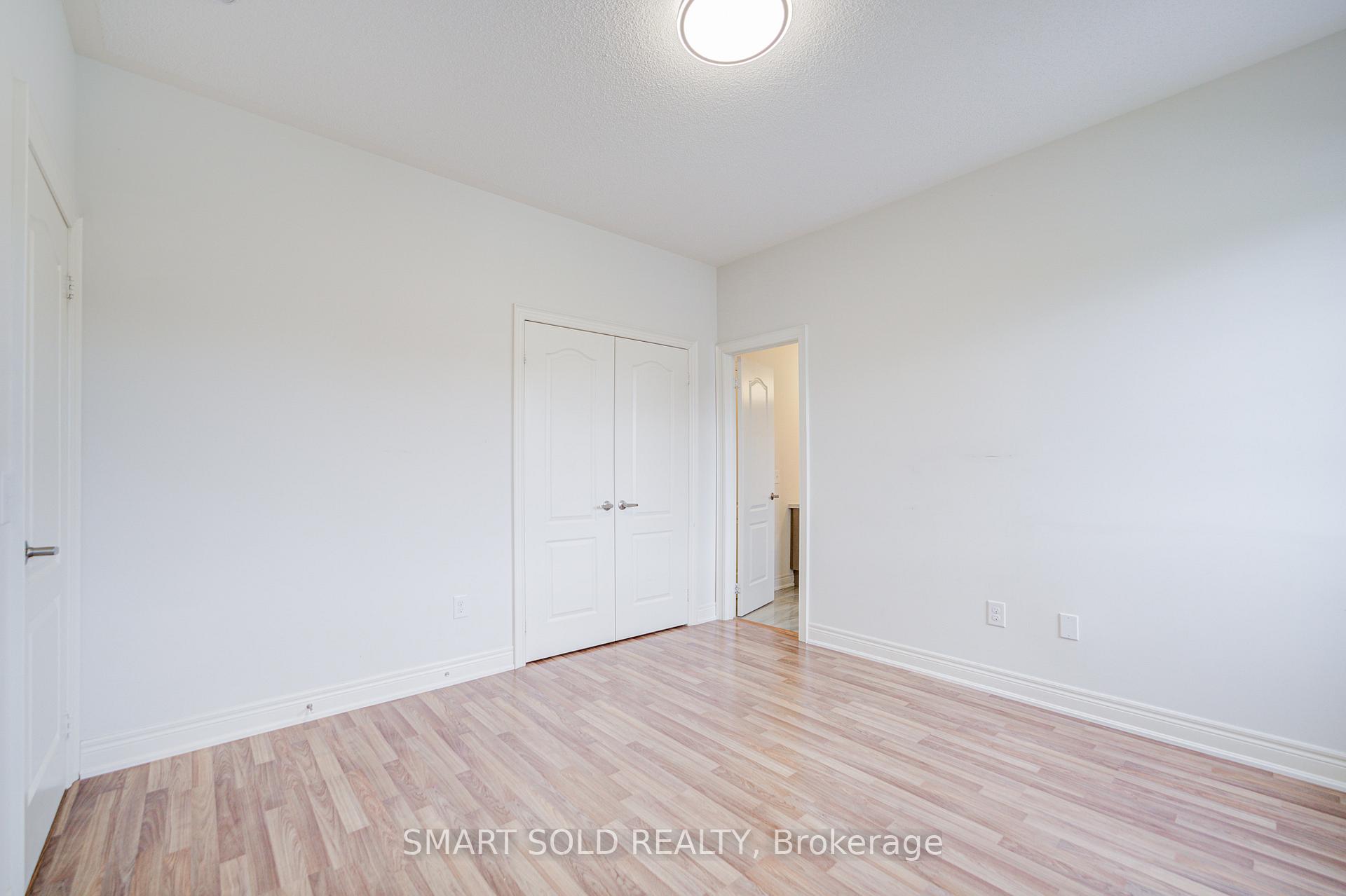 Photo 33 of 238 Hartwell Way, Aurora, Bayview Northeast — HOMEH
