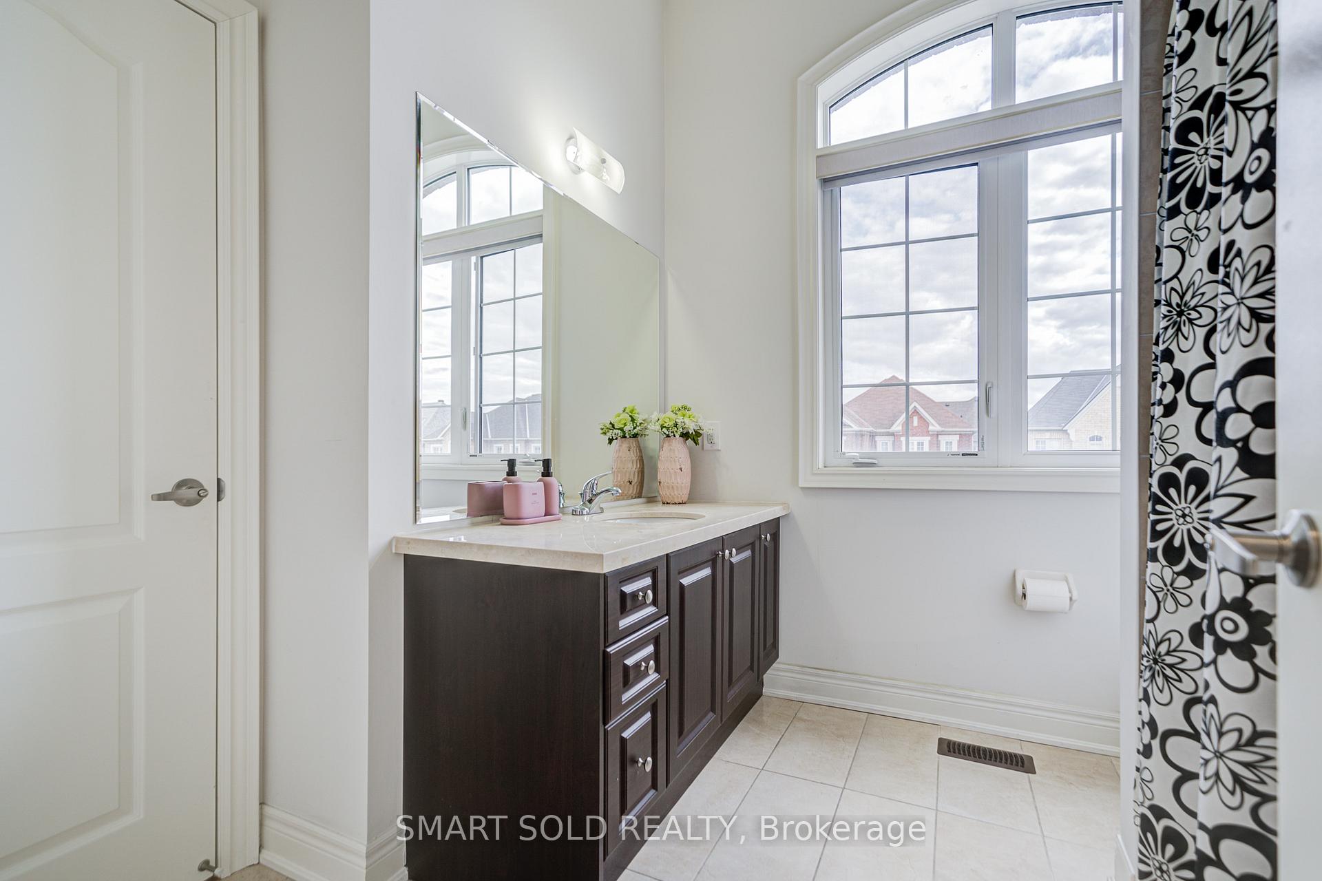 Photo 41 of 238 Hartwell Way, Aurora, Bayview Northeast — HOMEH