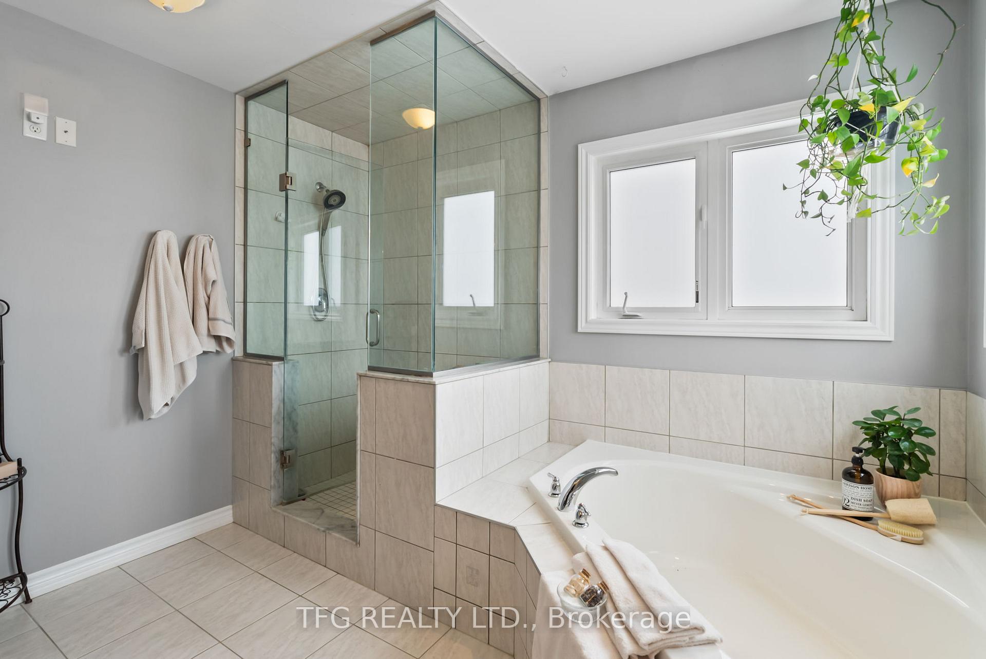 Photo 18 of 35 Hayman Street, Clarington, Courtice — HOMEH