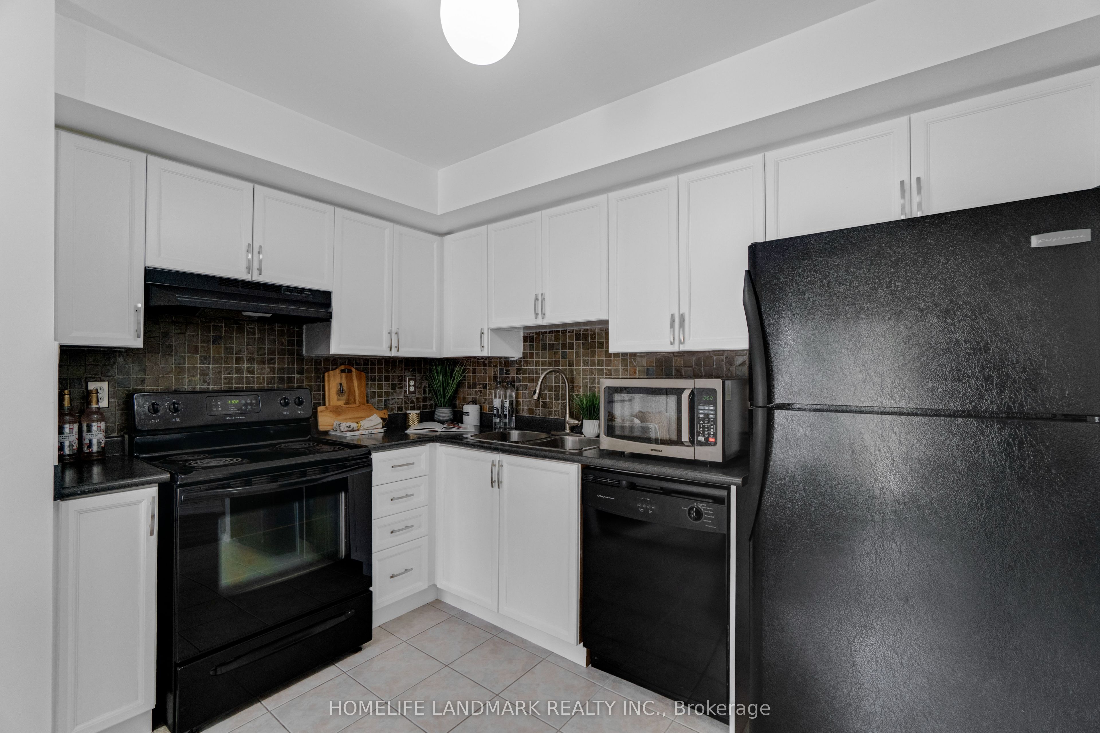 Photo 39 of Unit 8, 5025 Ninth Line, Mississauga, Churchill Meadows — HOMEH